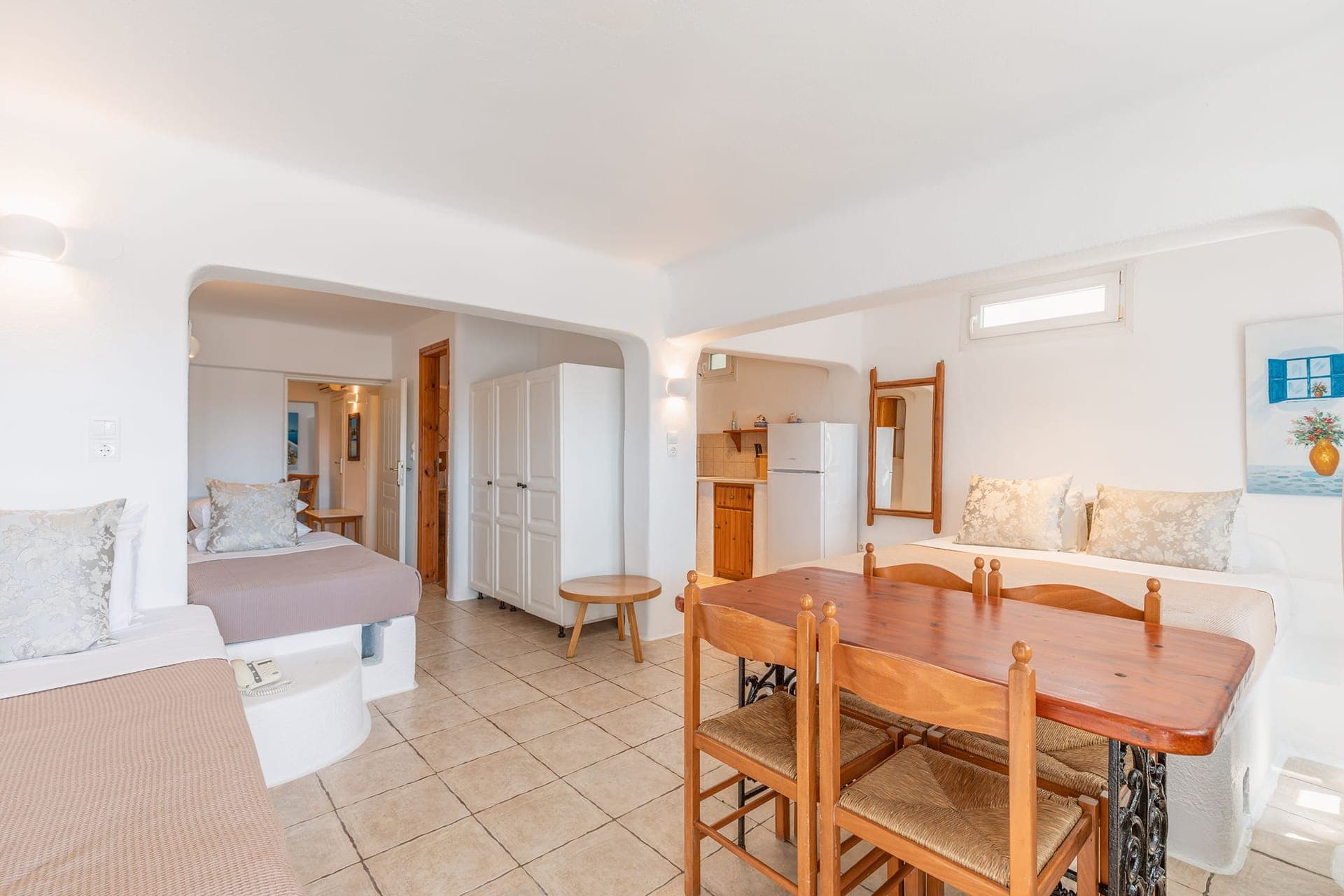 room-types-KONSTANTIN-STU7-0.jpg