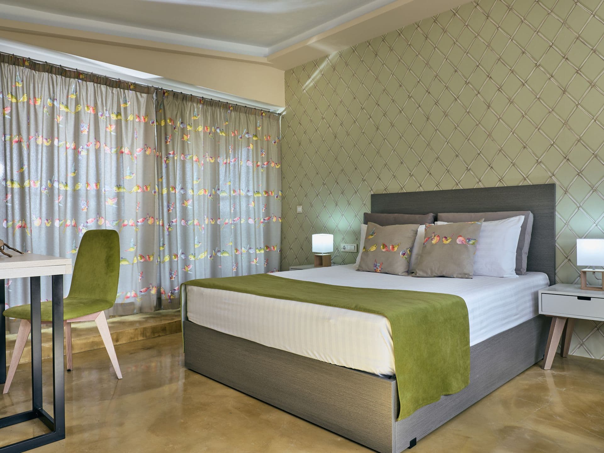 room-types-KOUKOUNARI-Lux2-0.jpg