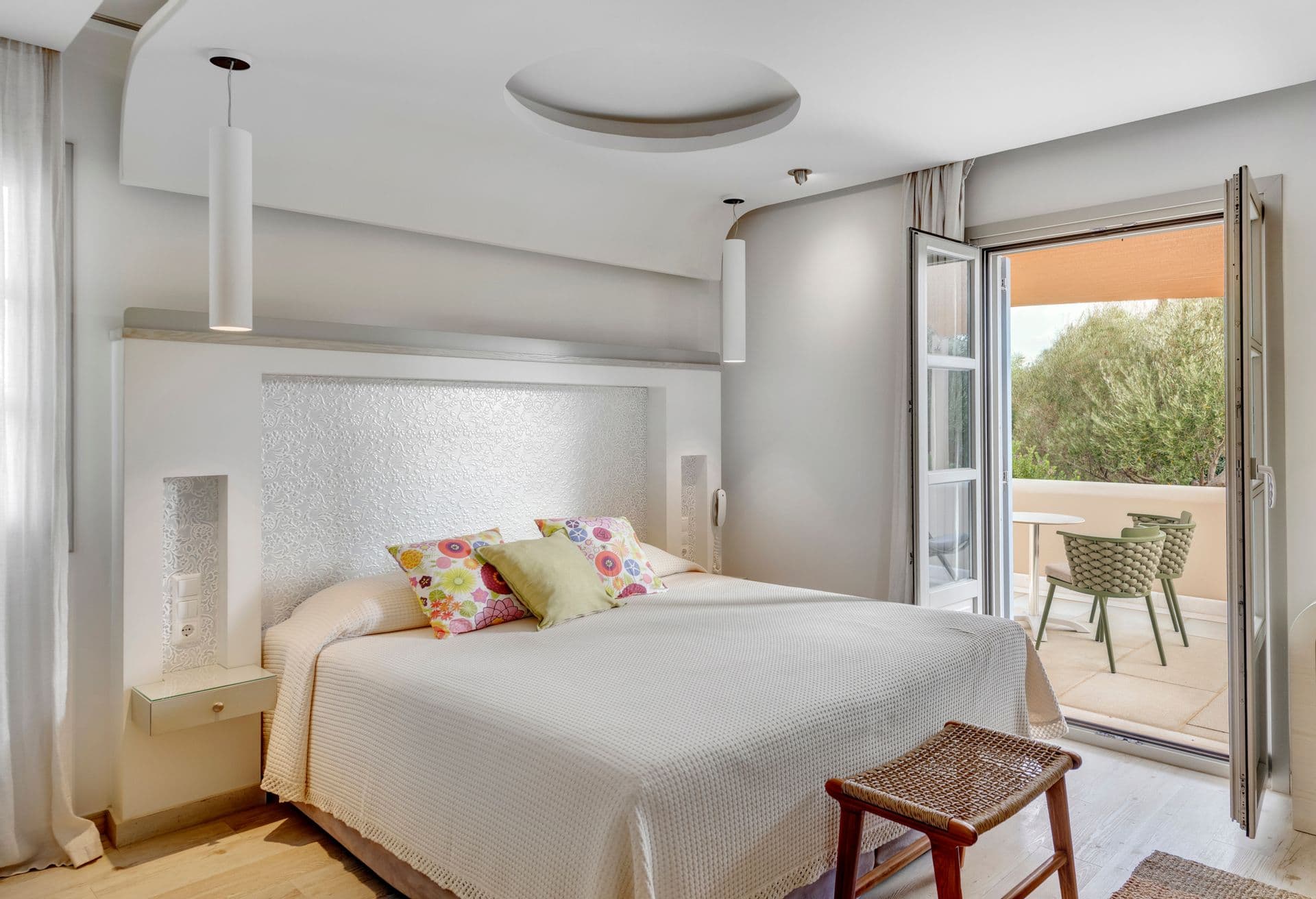 room-types-KOURJNX-DBLGV-0.jpg