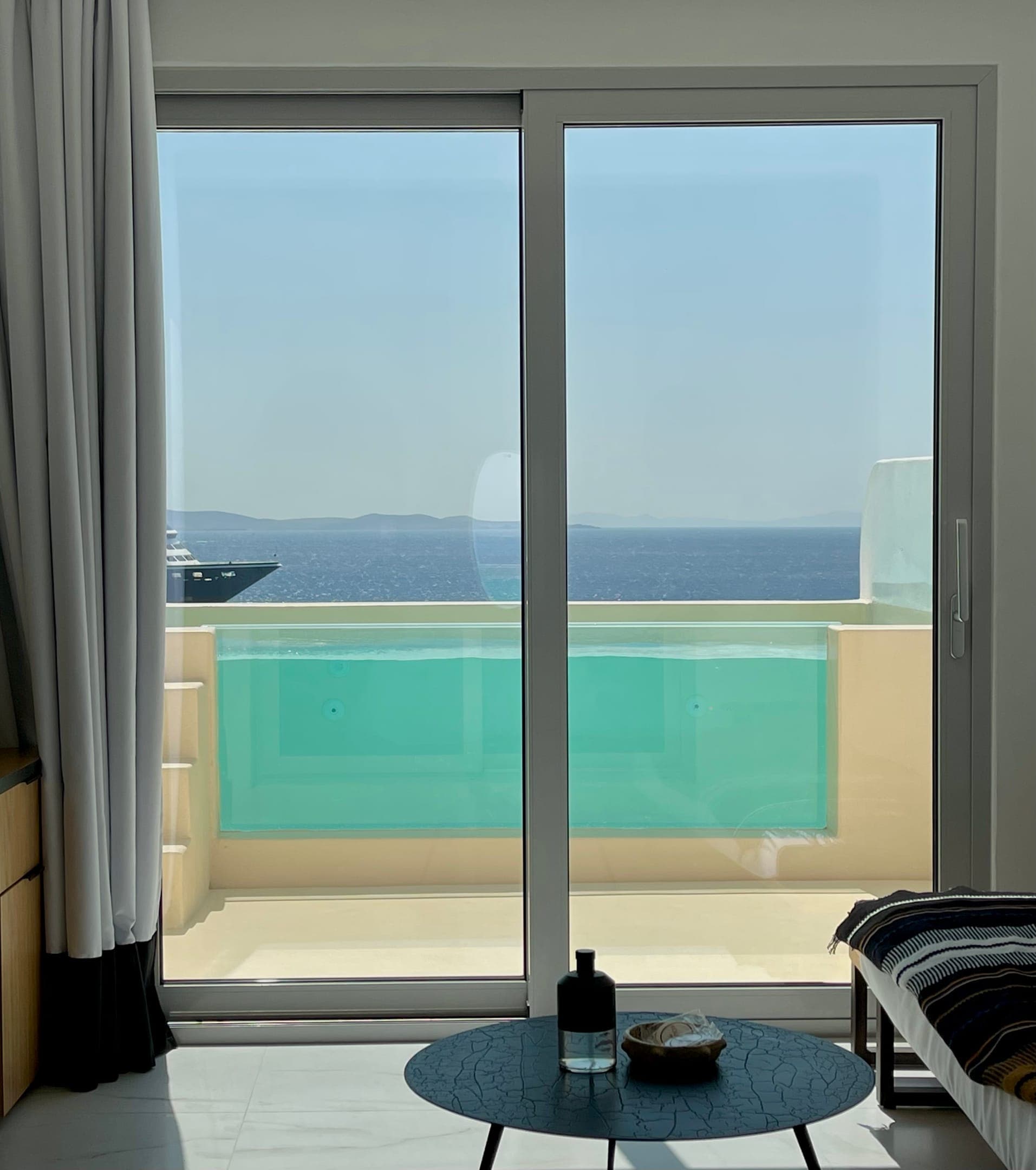 room-types-KOUROS-2SWPOO-0.jpg