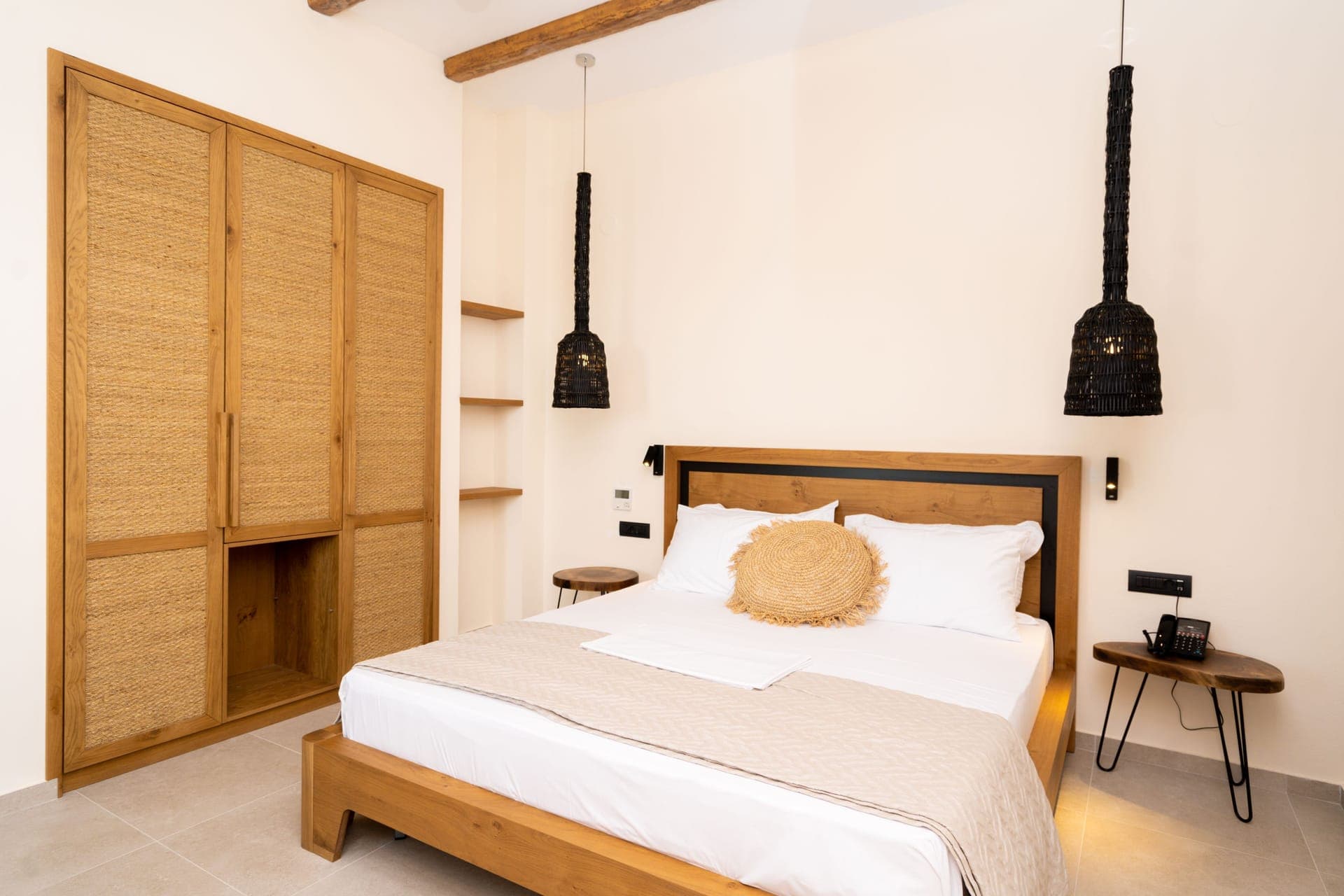 room-types-KOUROSRE-2BSSV-0.jpg