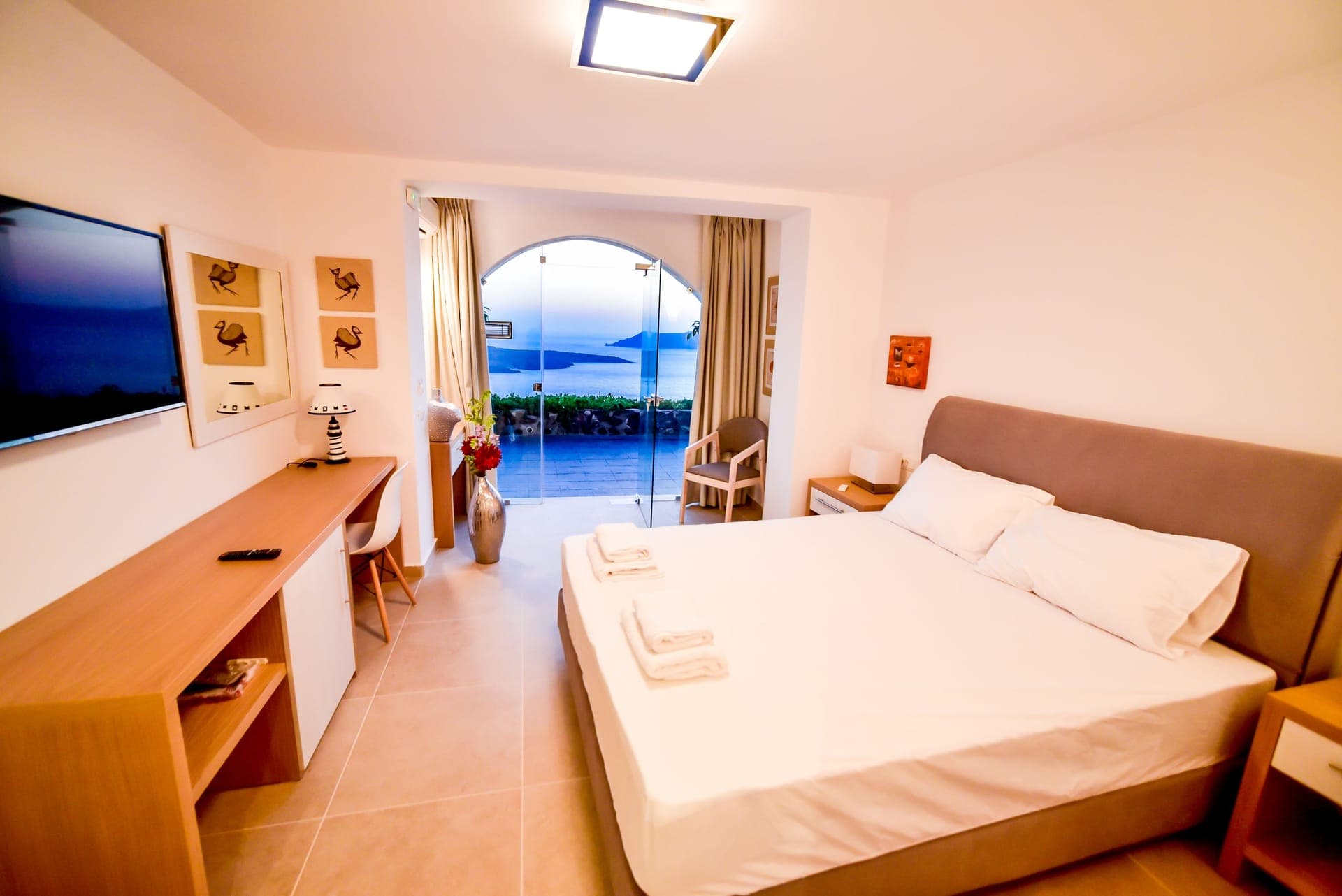 room-types-KRATIRAS-JS-0.jpg