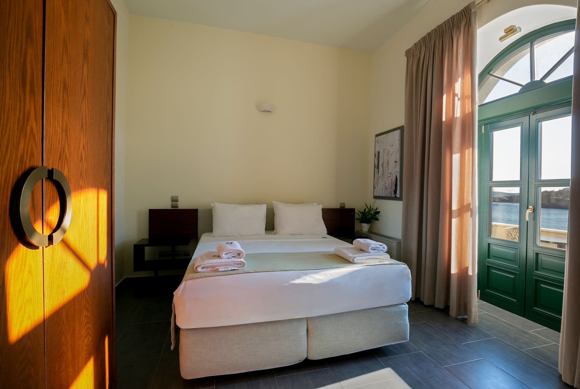 room-types-KRINOSANDR-GS-0.jpg