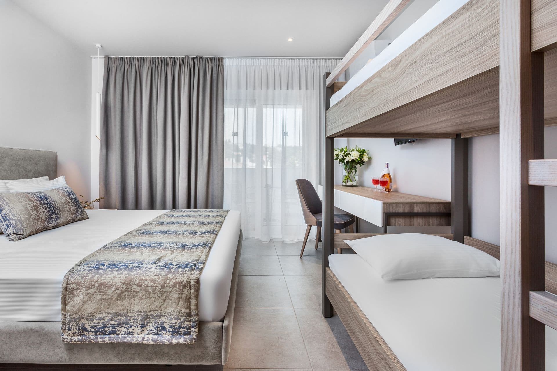 room-types-KRIOPIGI-EXECSV-0.jpg