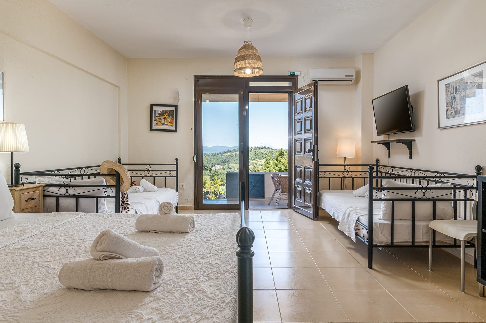 room-types-KRIPISPEFK-APGFPL-0.jpg