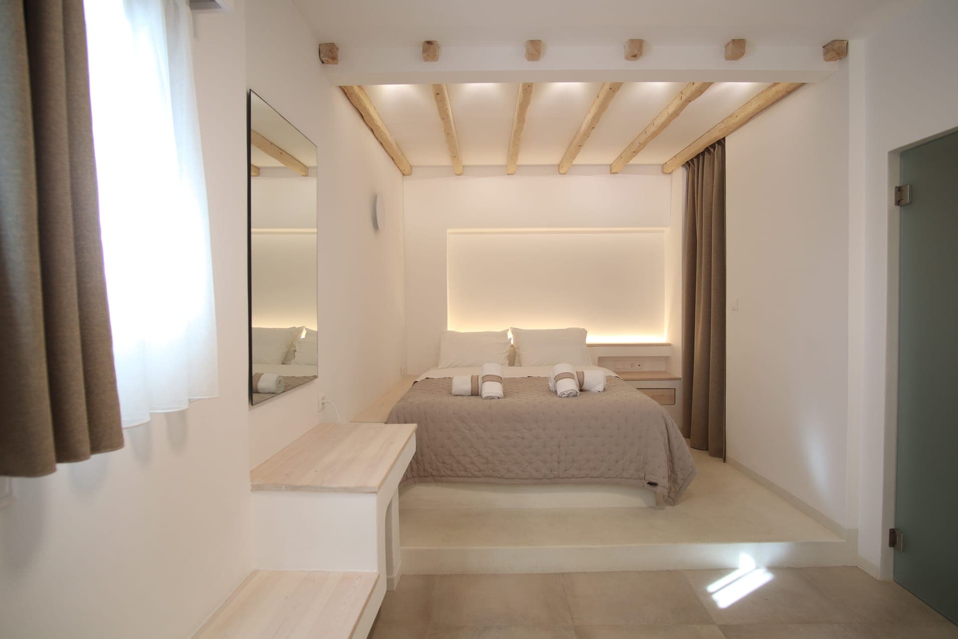 room-types-KRITIKAKIS-DSUR-0.jpg