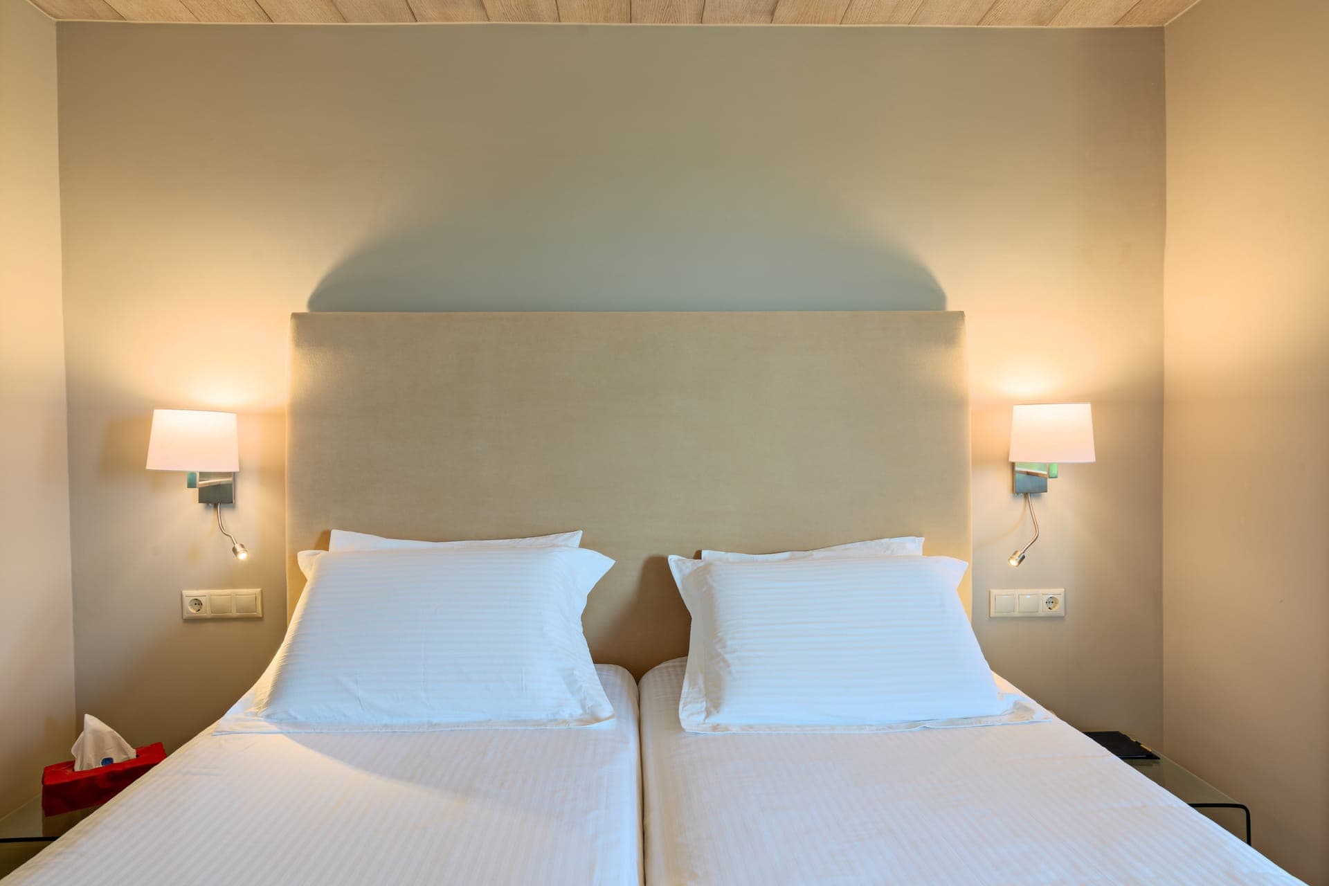 room-types-KYMABEACH-SGL-0.jpg