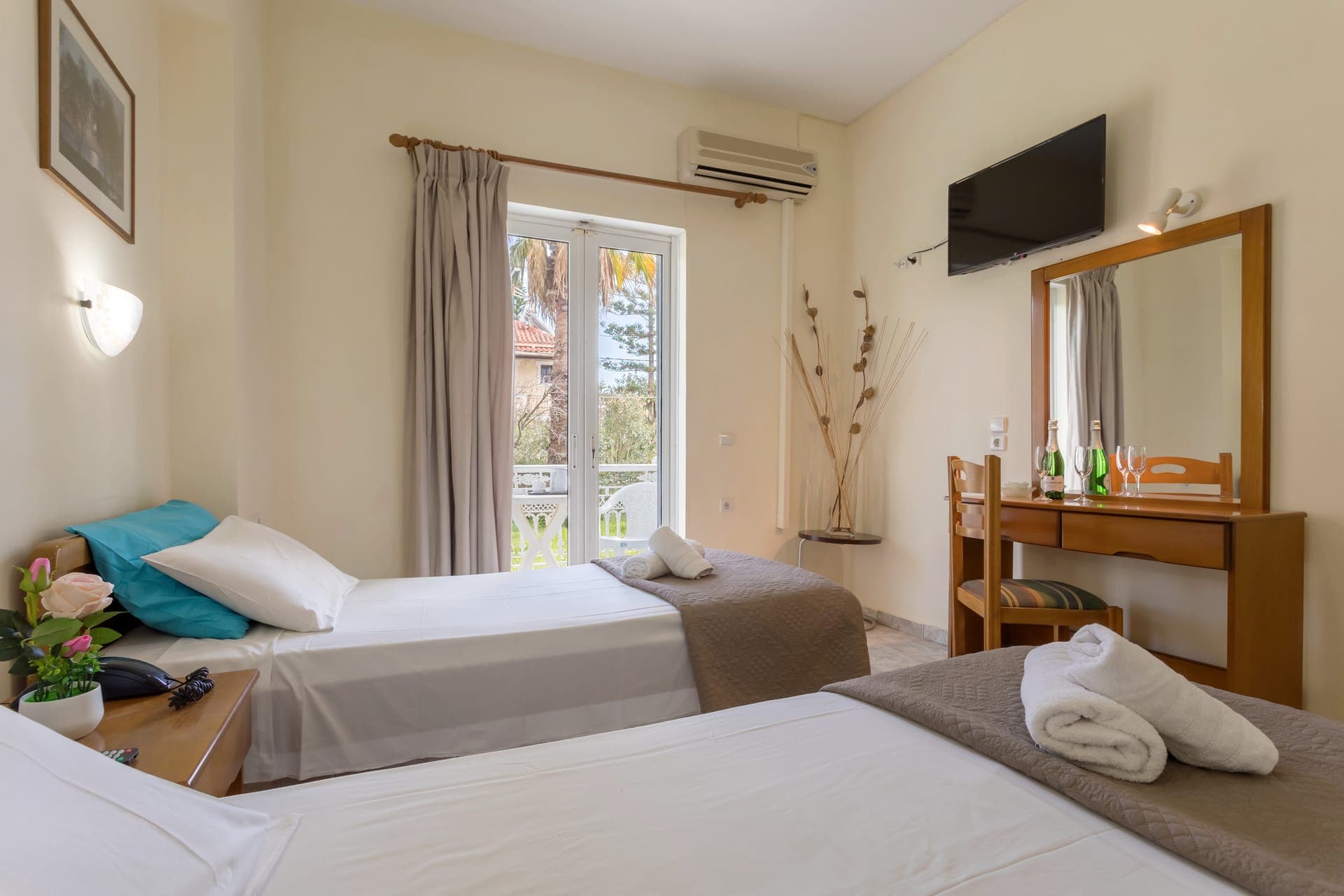 room-types-LAGANASHOL-DBGV-0.jpg