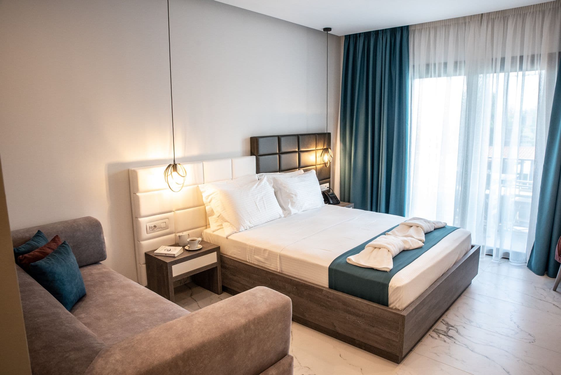 room-types-LAGARIAPAL-DELTRP-0.jpg
