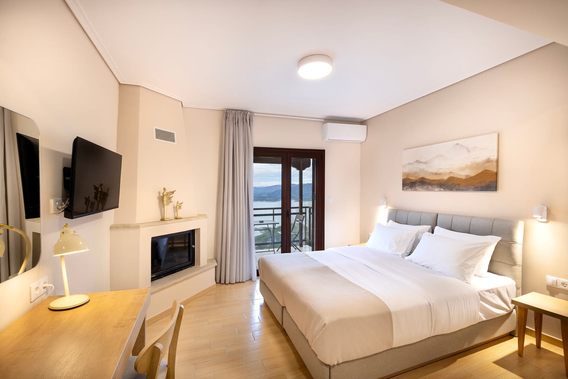 room-types-LAKEKREMAS-DBLB-0.jpg