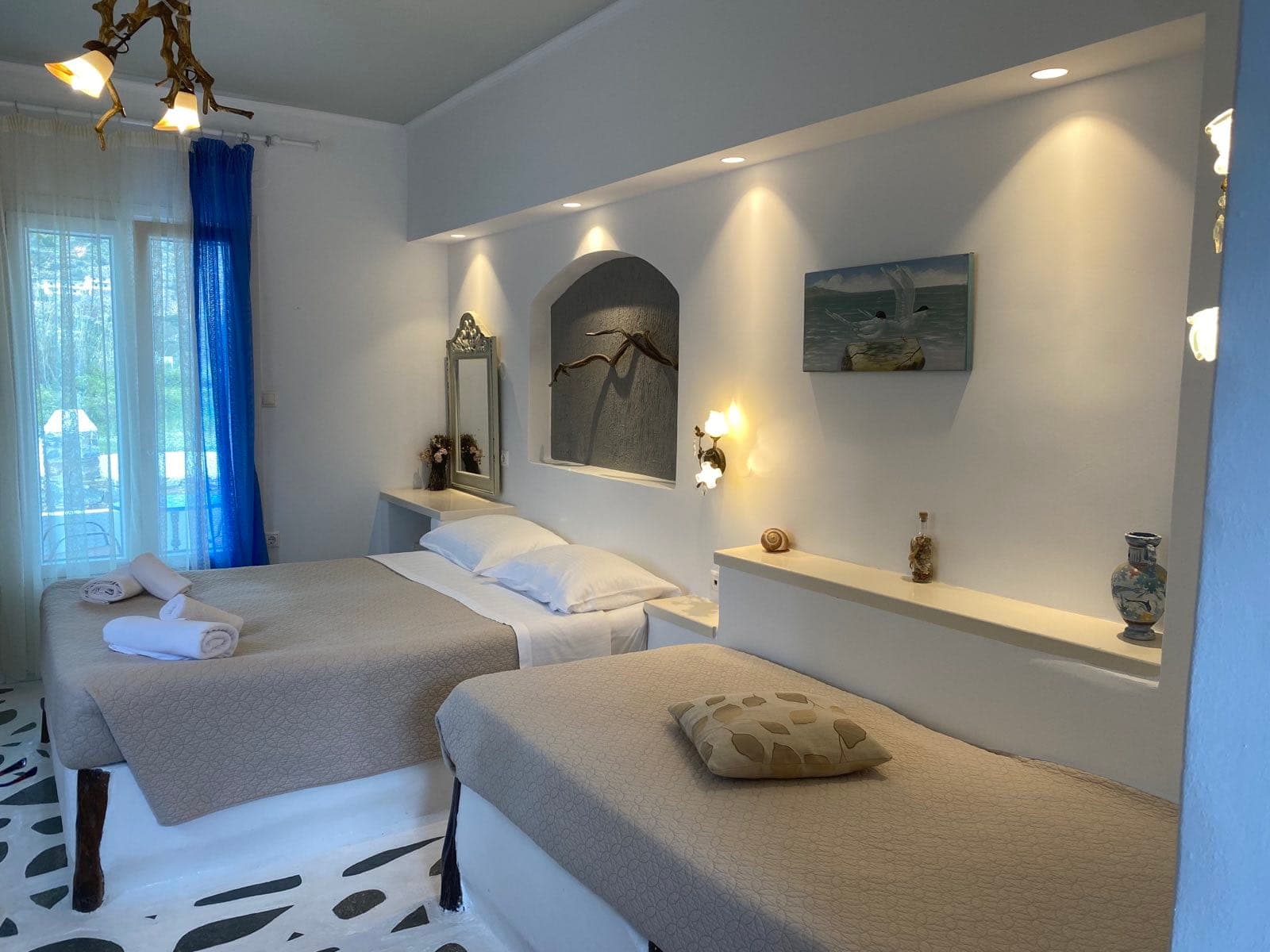 room-types-LAKKIV-TRST-0.jpg