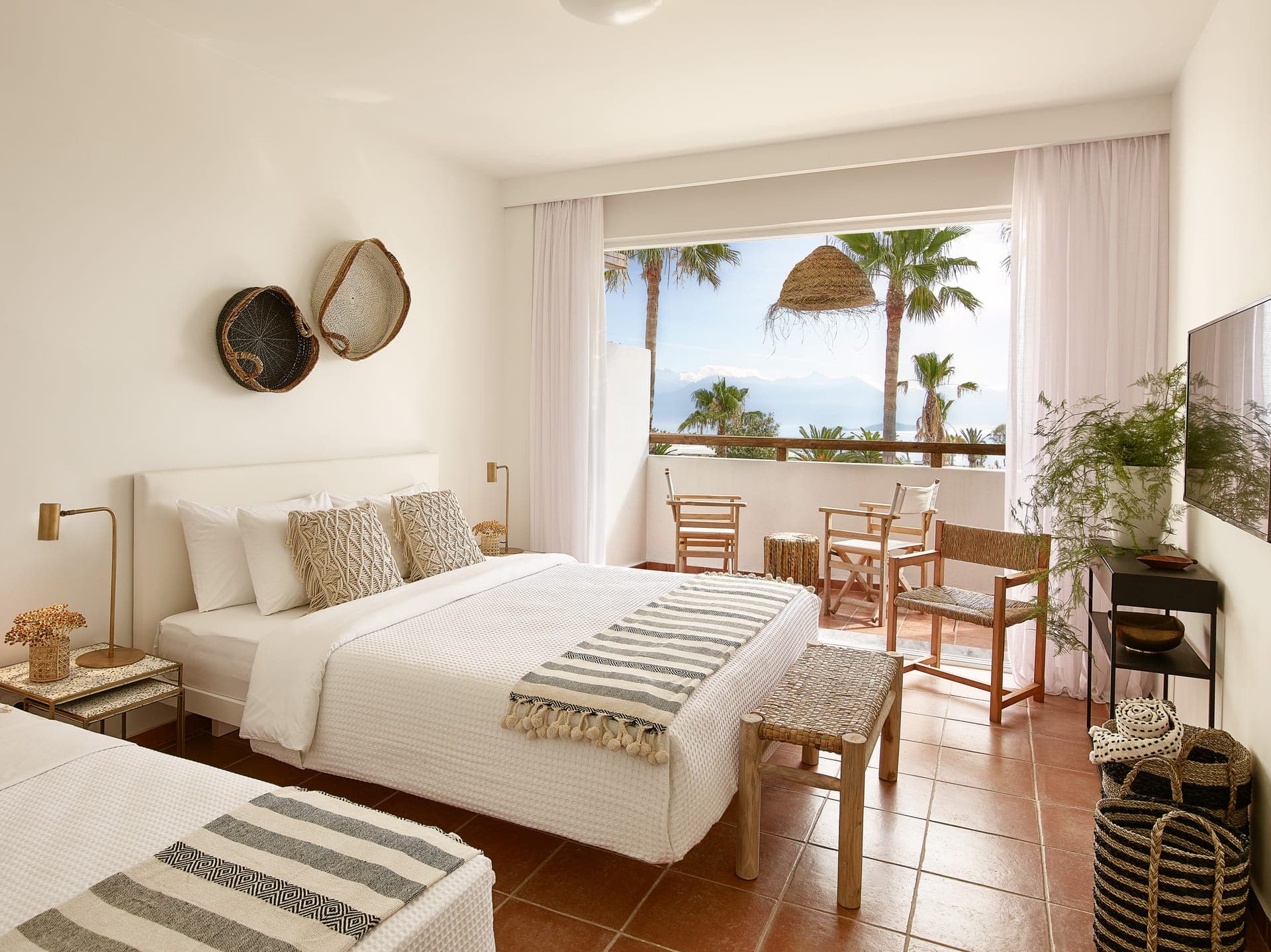 room-types-LAKOPETRA-DS-0.jpg