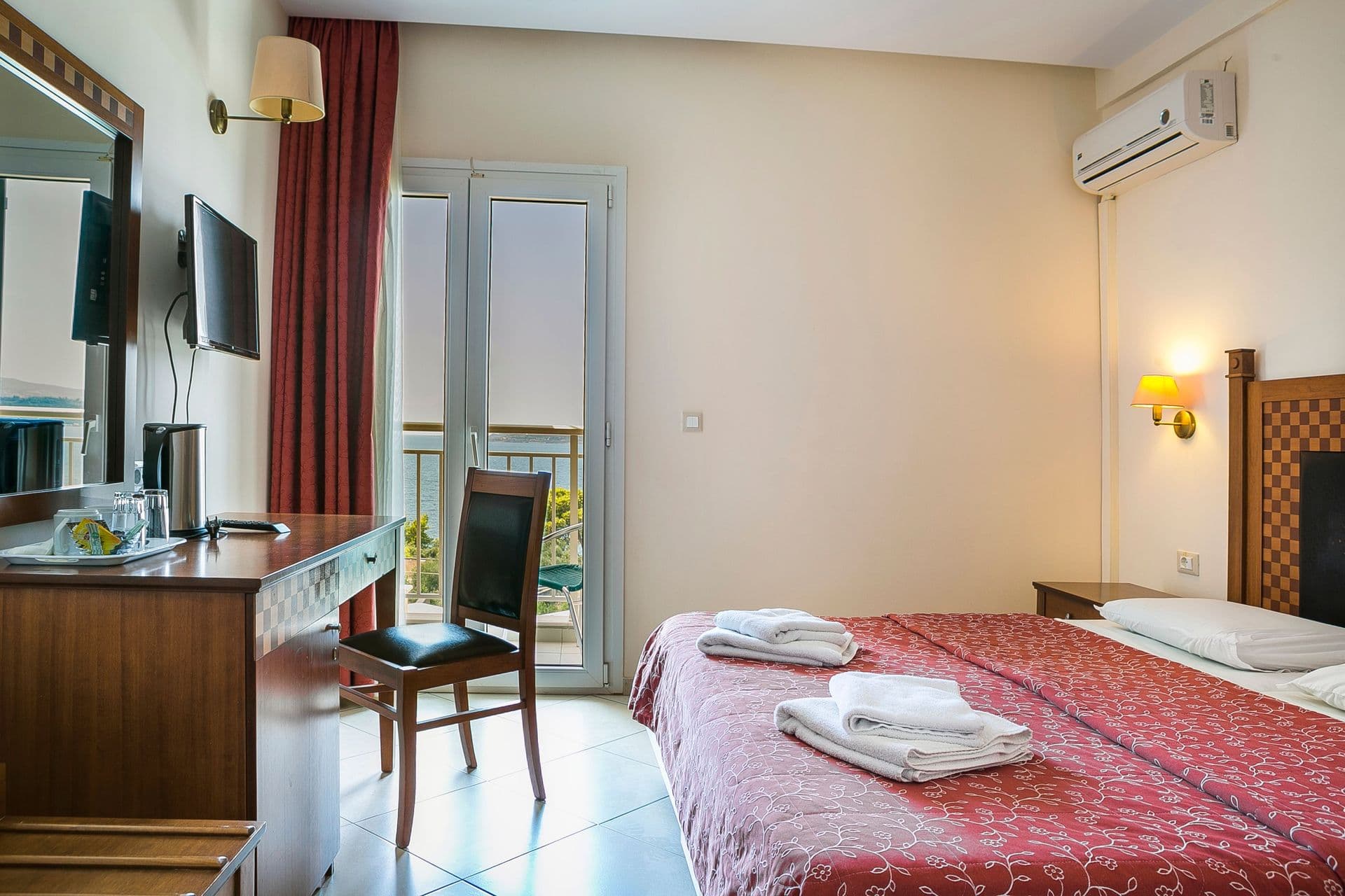 room-types-LASSI-DBLSV-0.jpg