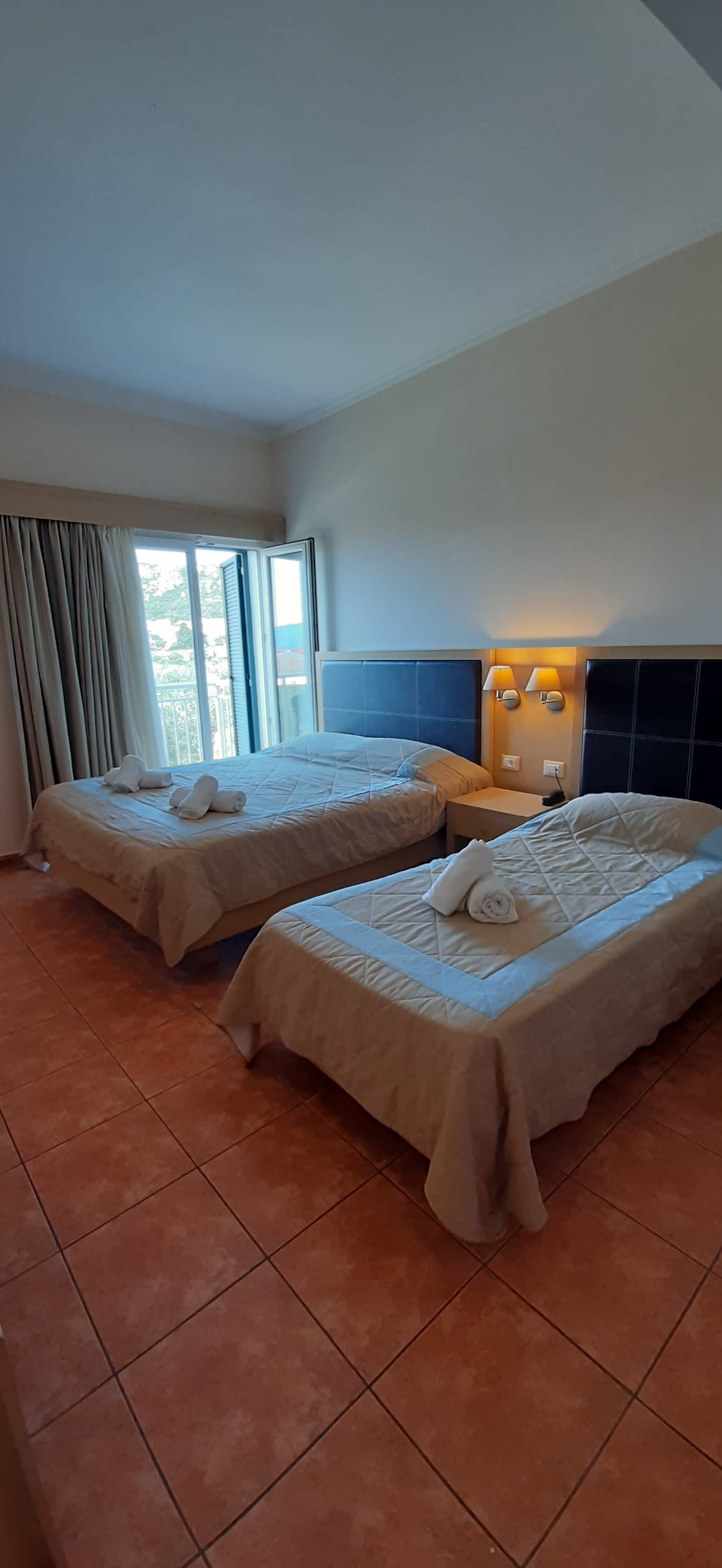 room-types-LASSI-STU-0.jpg