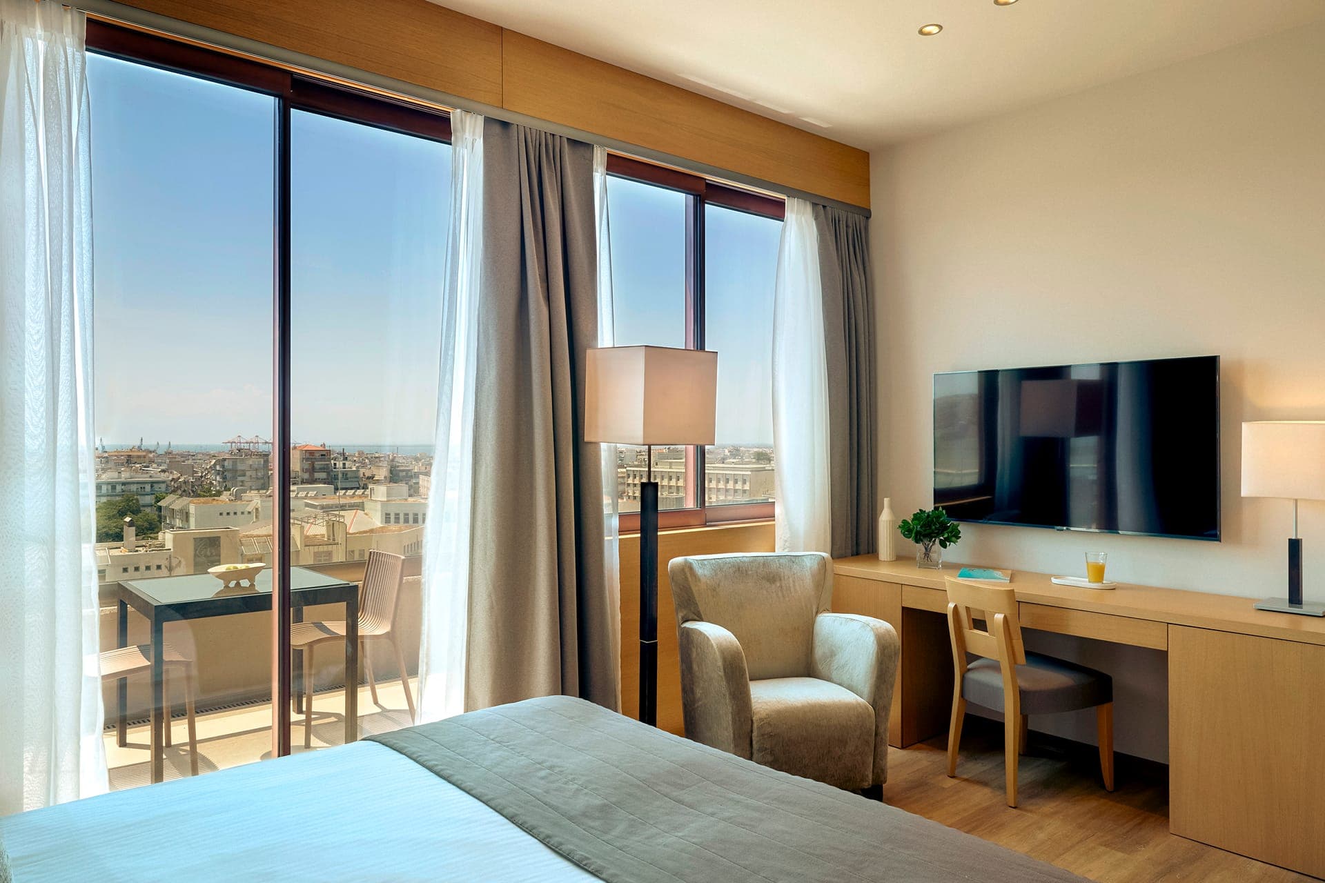 room-types-LAZARTSKG-DLXCV-0.jpg