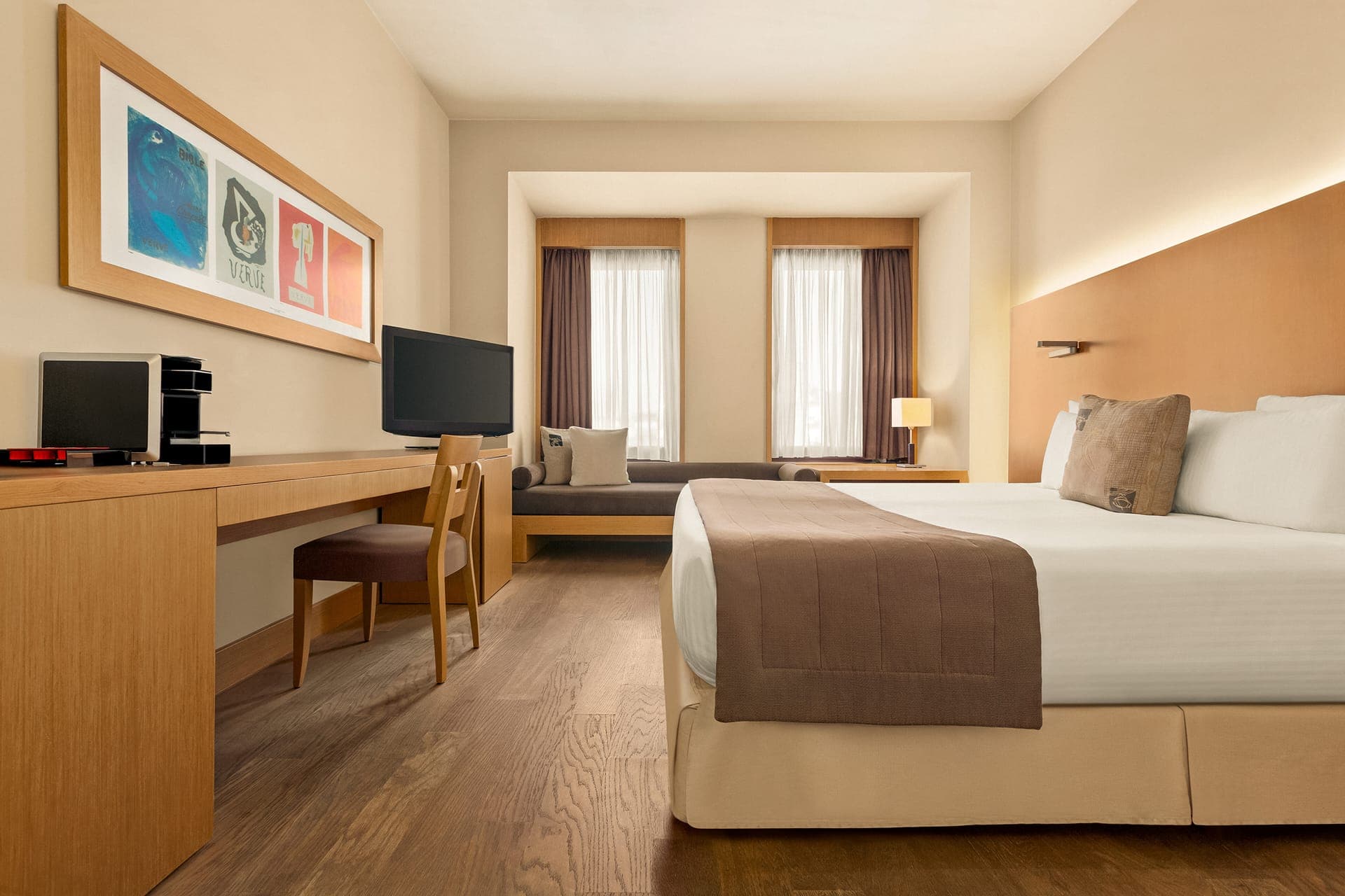 room-types-LAZARTSKG-FAMSU-0.jpg