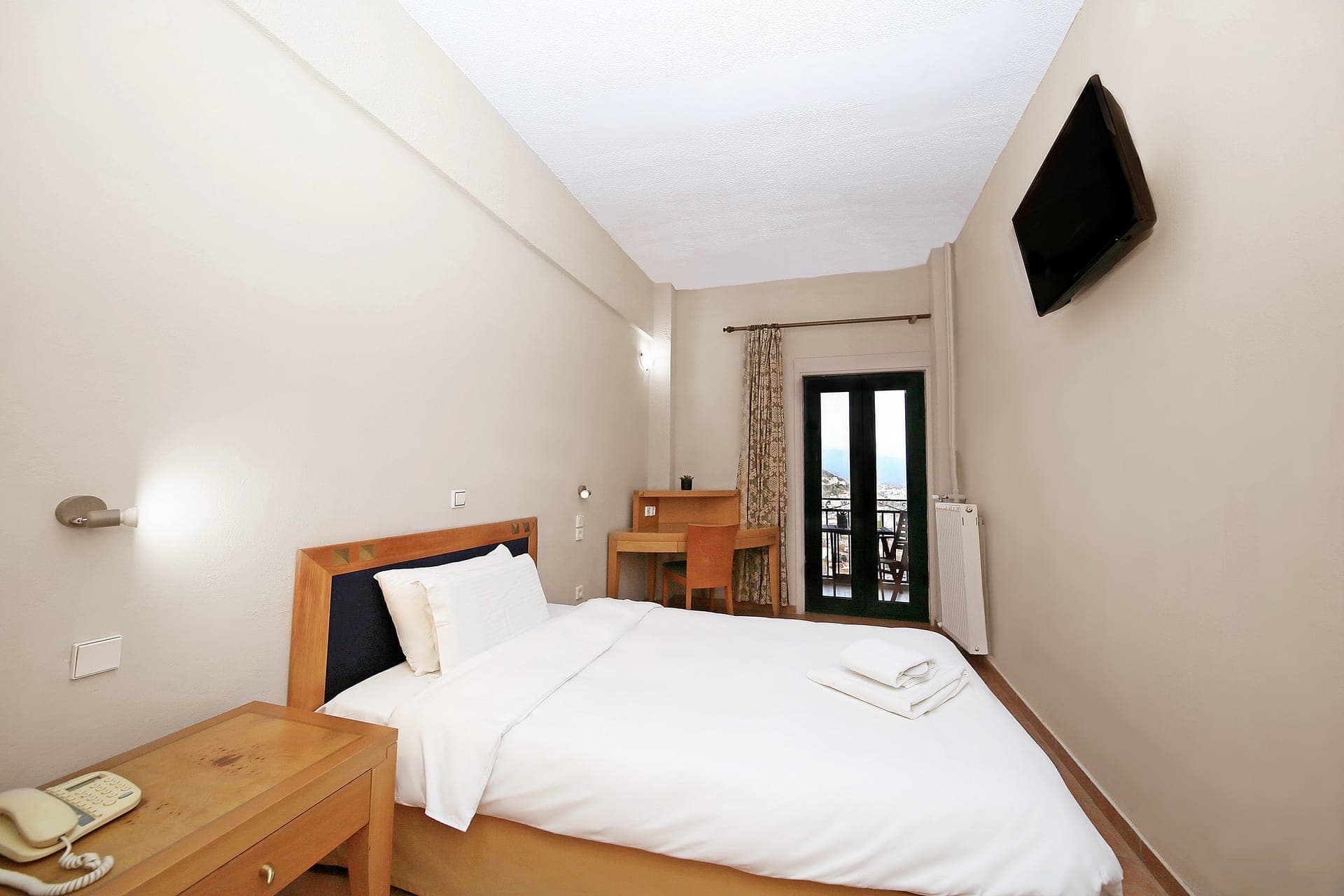 room-types-LECADIN-SGL-0.jpg