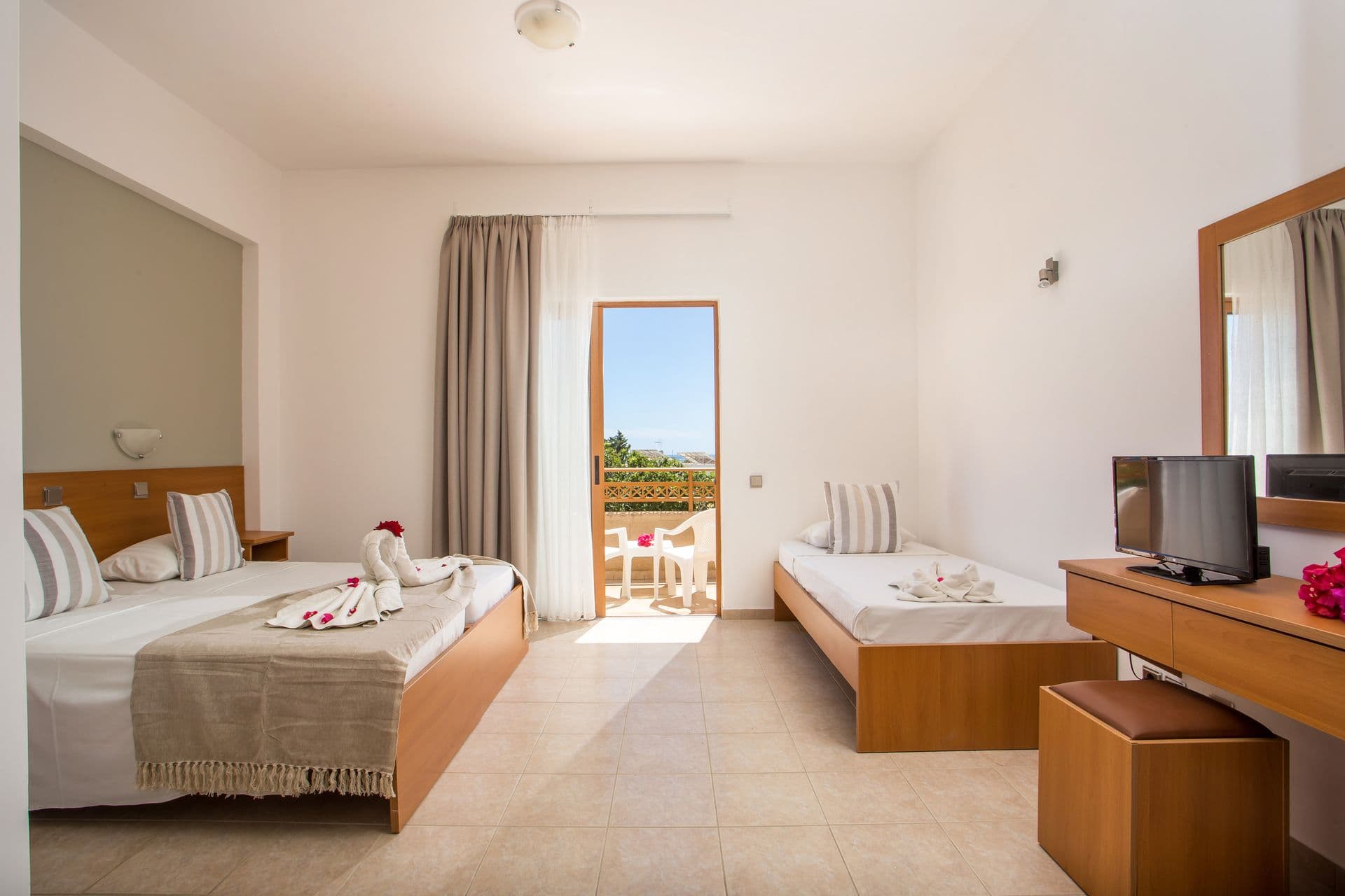 room-types-LEDRASBHV-FRGV-0.jpg