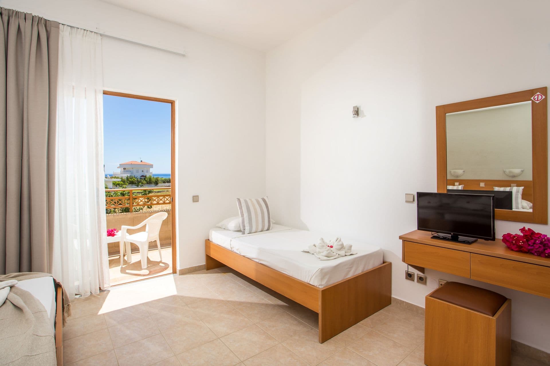 room-types-LEDRASBHV-FRSV-0.jpg
