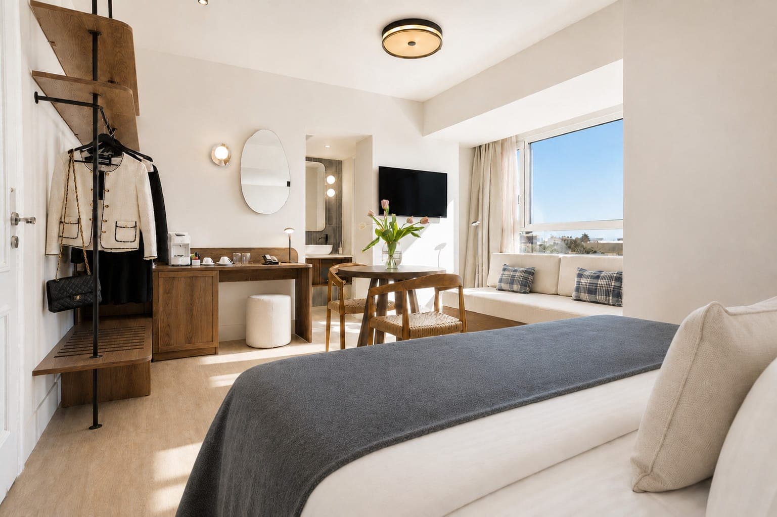 room-types-LEGASTRO-AZU-0.jpg