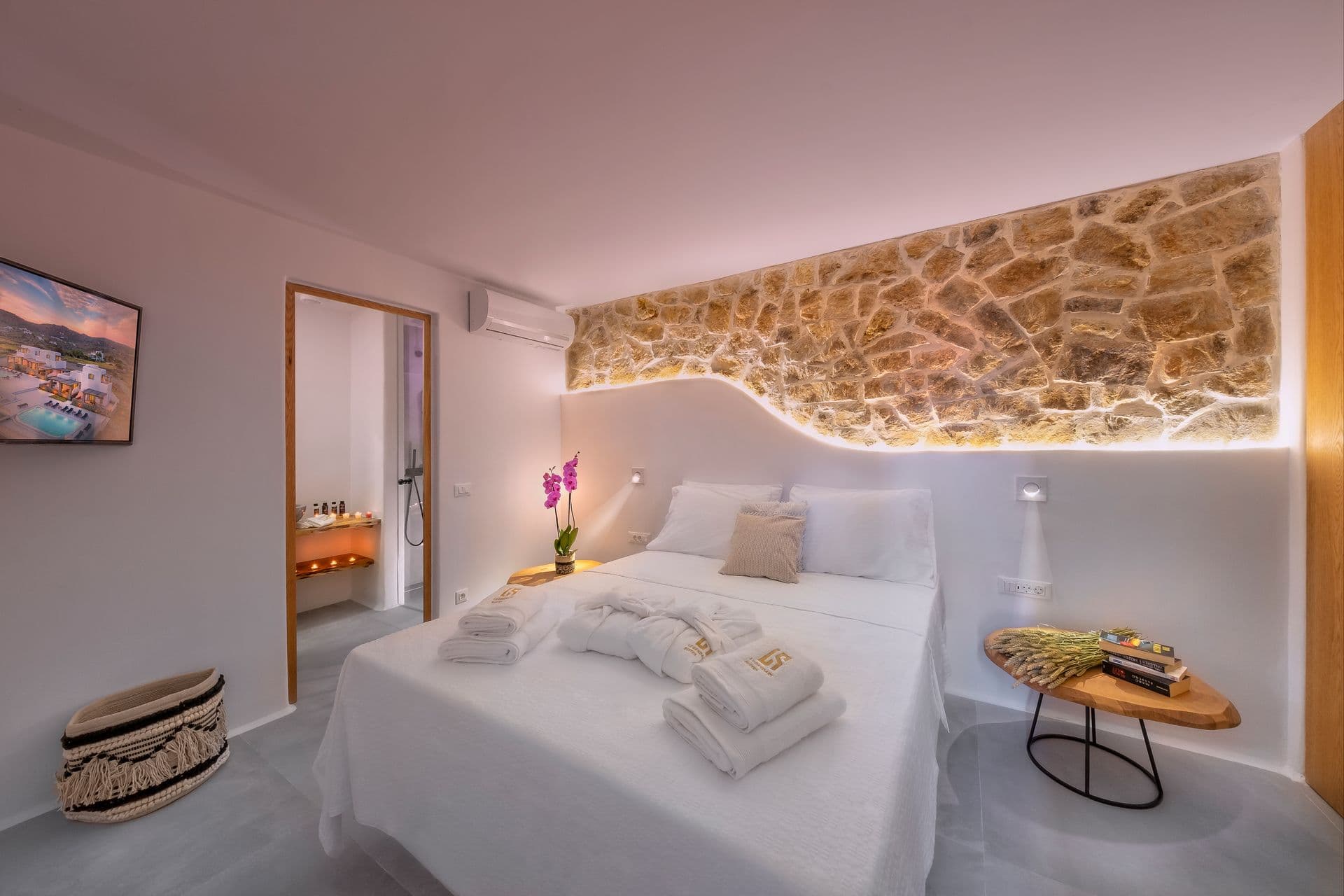 room-types-LEGENDARY-JBS-0.jpg