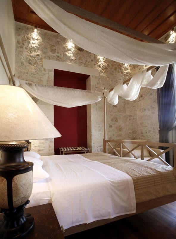 room-types-LEOHOTEL-STDR-0.jpg