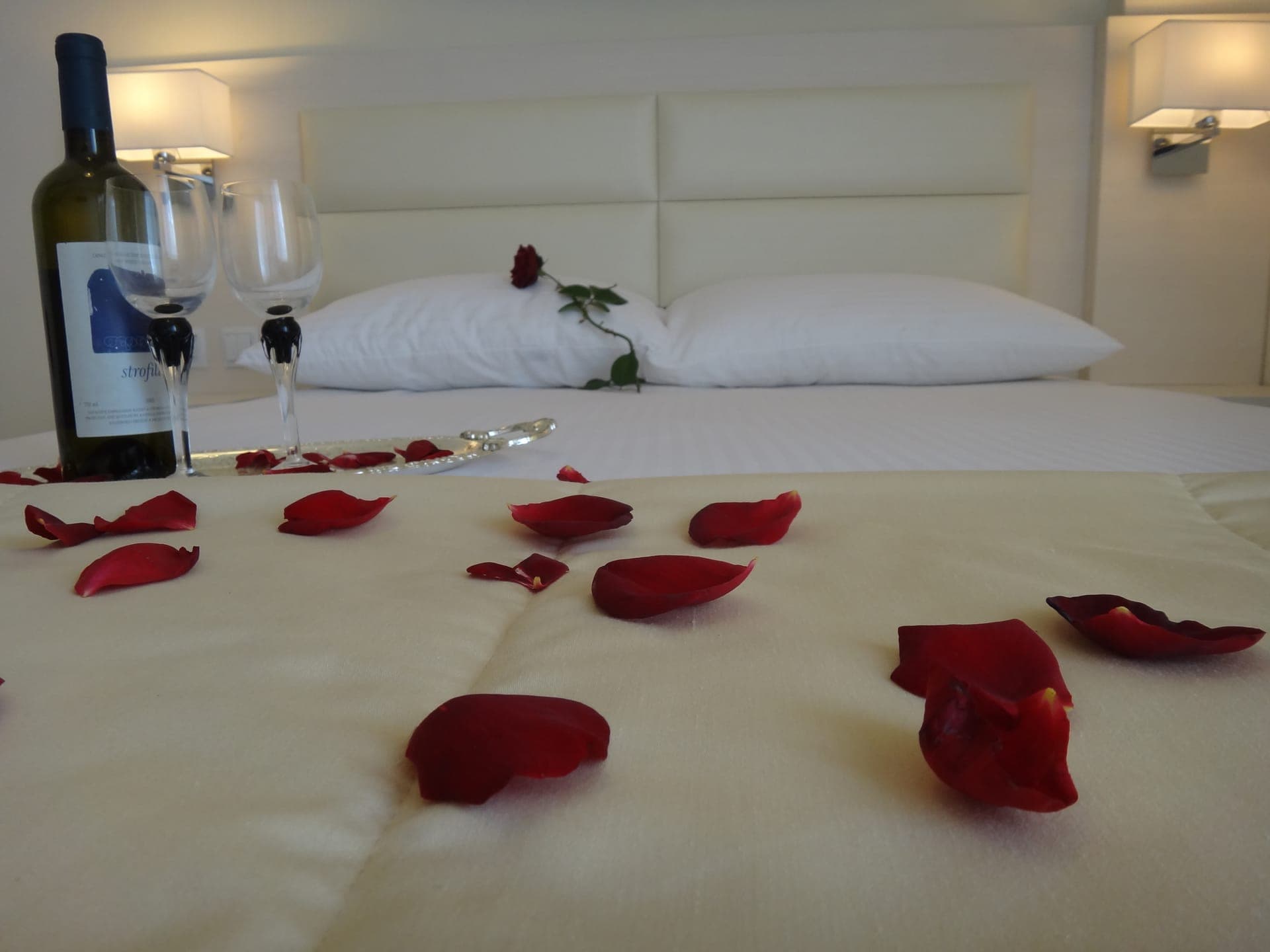 room-types-LEONAPARTS-DOUBLE-0.jpg