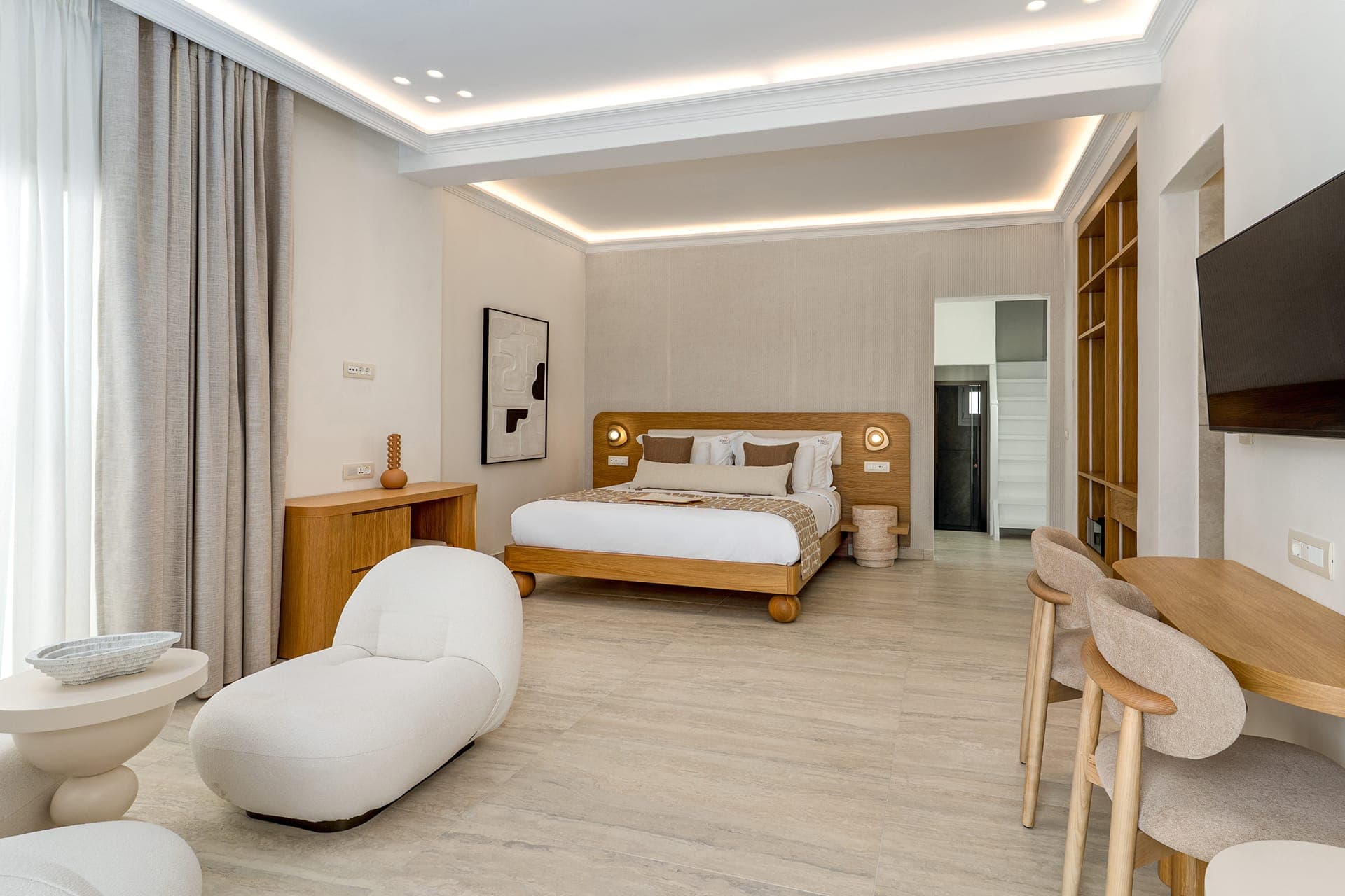room-types-LEONIS-TWBH-0.jpg