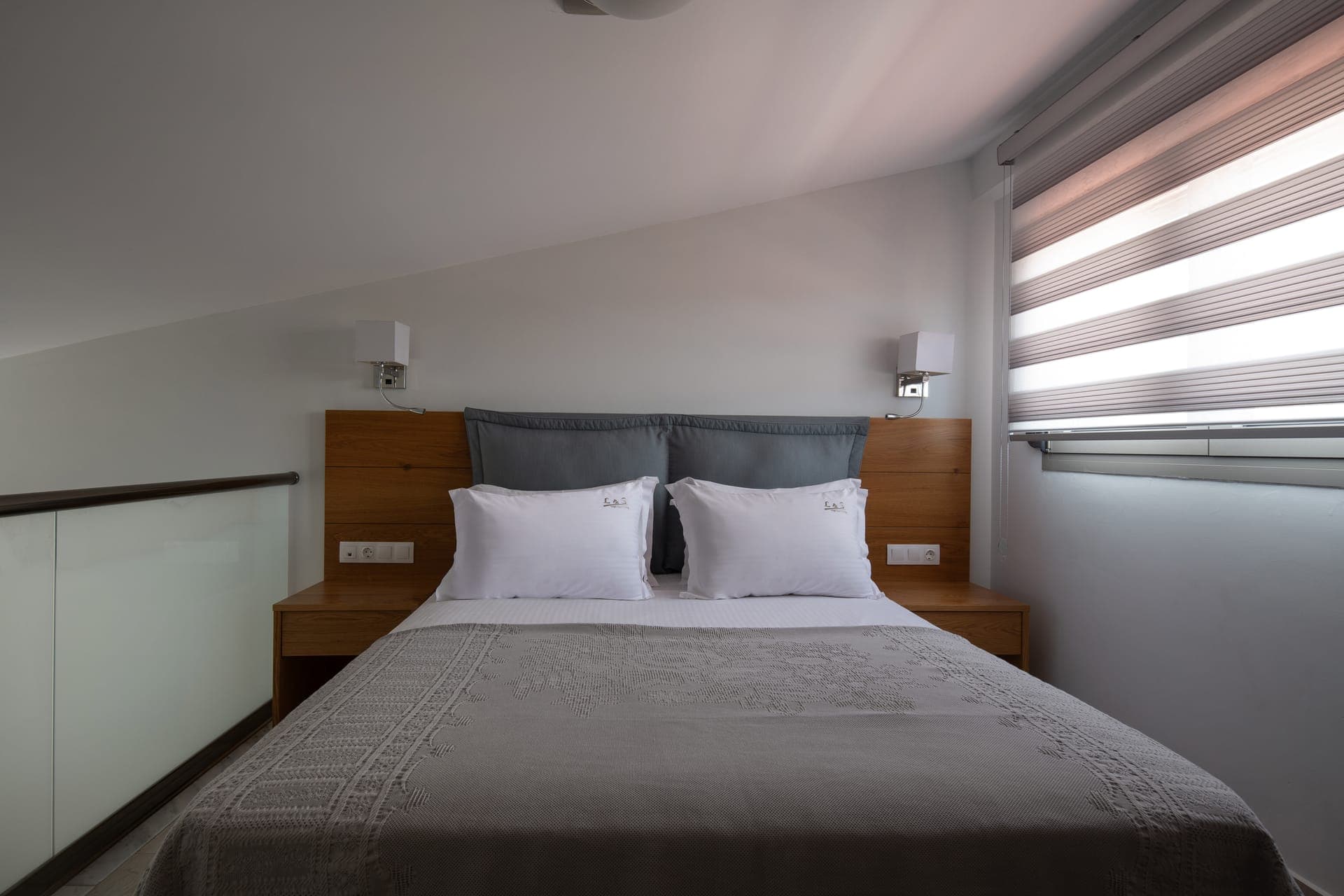 room-types-LEONVILLAS-2BDMS-0.jpg