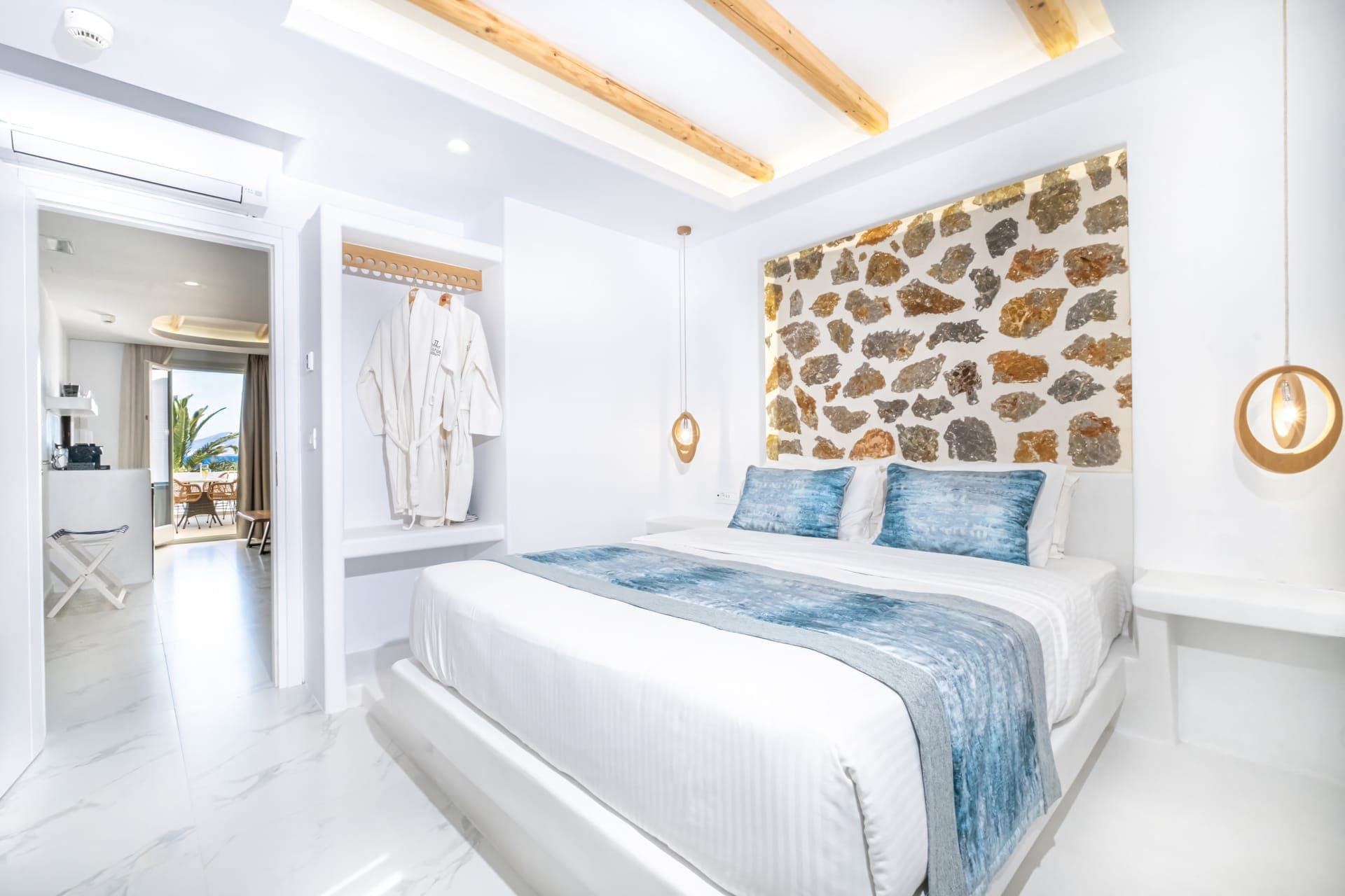 room-types-LIANANAXOS-DELSOZ-0.jpg