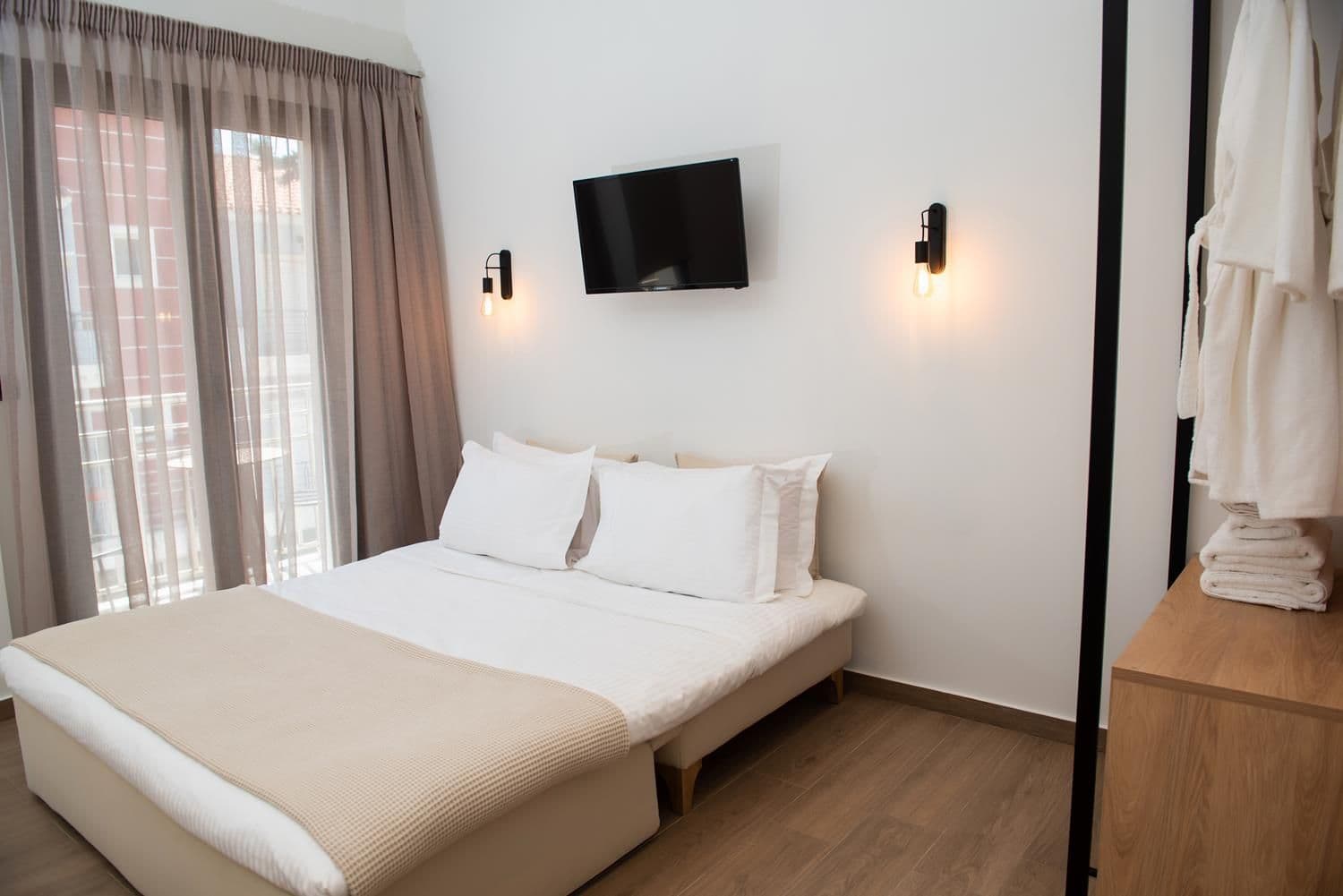 room-types-LIBERTY-FAML-0.jpg