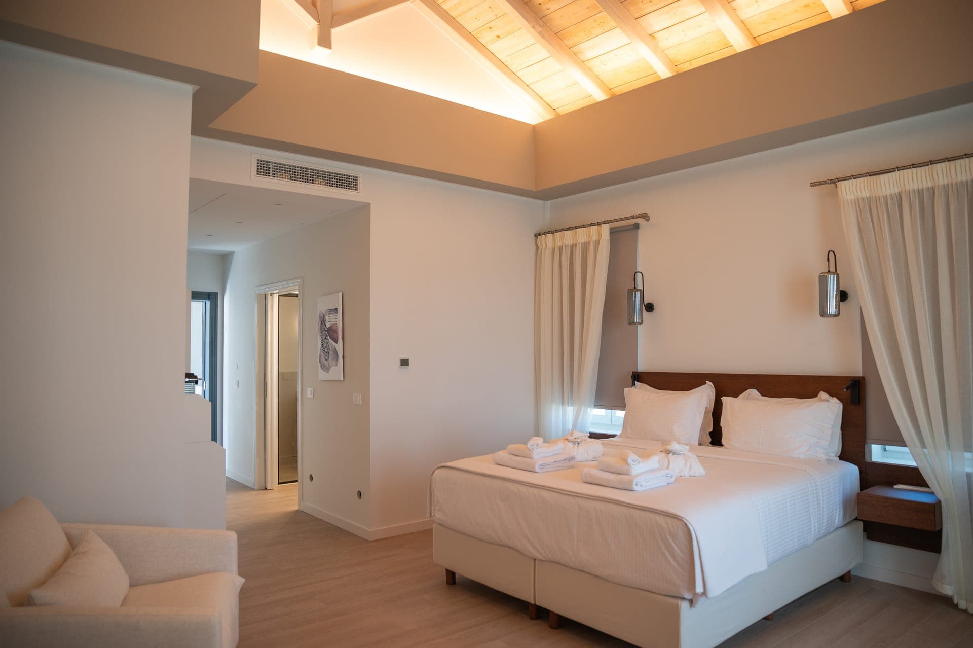 room-types-LIBERTYSTS-SUITE6-0.jpg