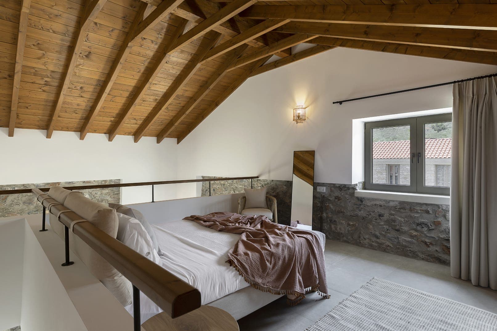 room-types-LICHNOSLS-MAIS3-0.jpg