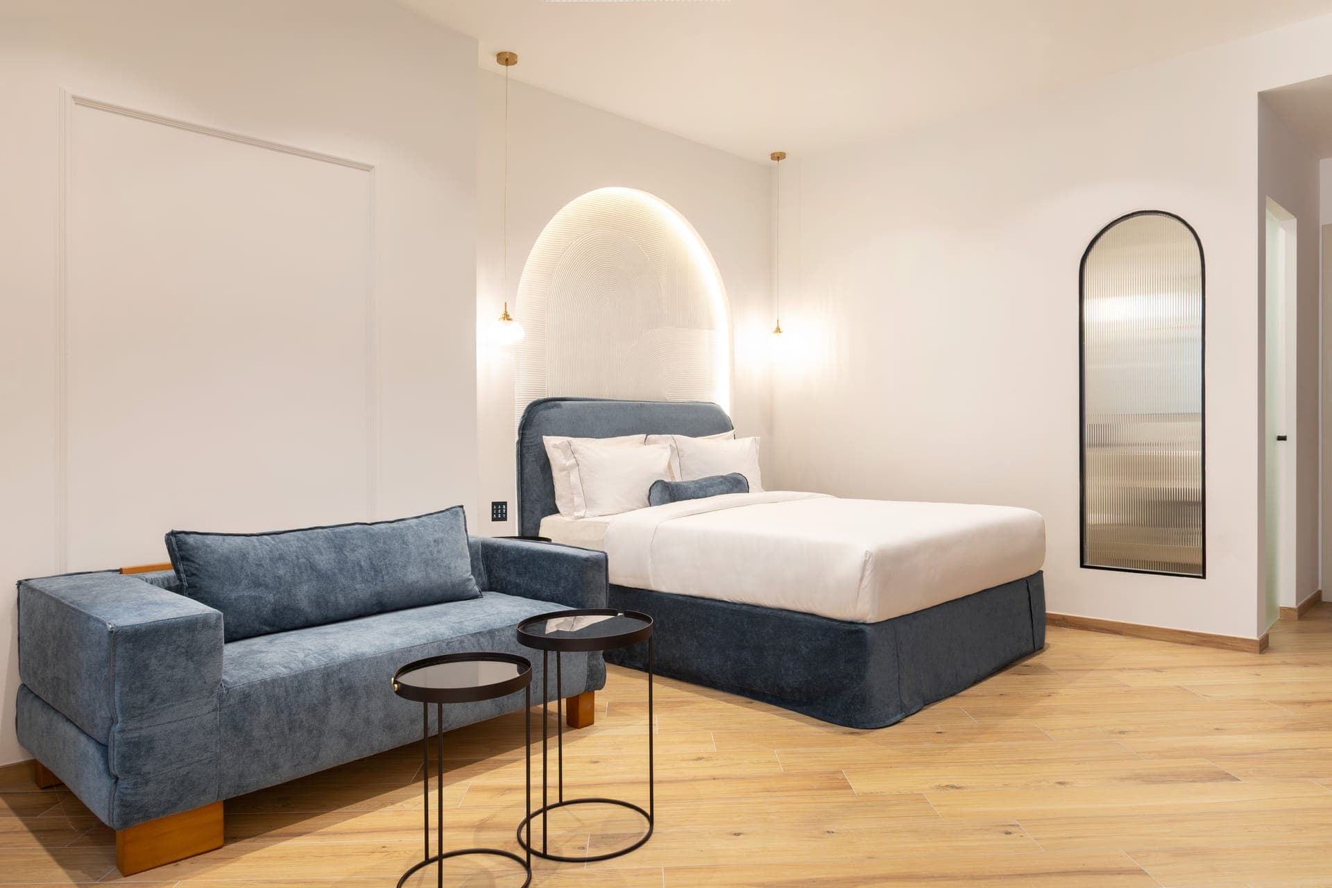 room-types-LIFE1910-DELR-0.jpg