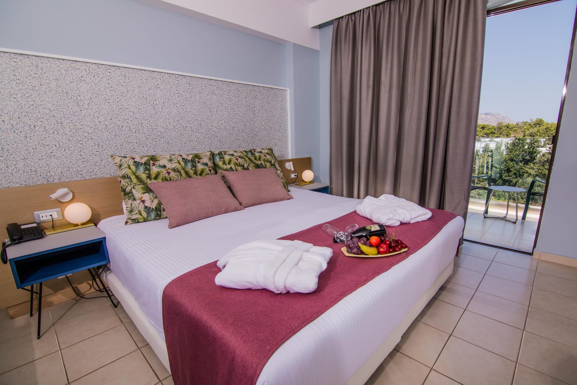 room-types-LINDOSBREE-DDGSIN-0.jpg
