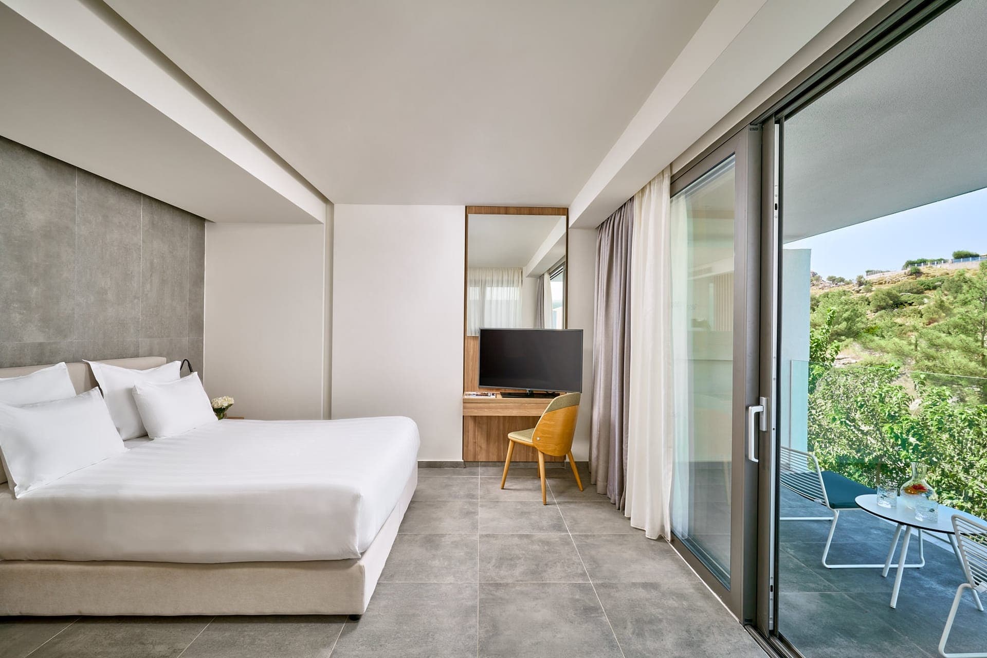 room-types-LINDOSG-DBLGV-0.jpg