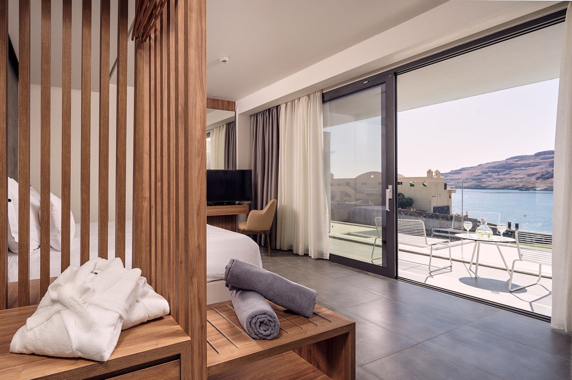 room-types-LINDOSG-DBLSV-0.jpg