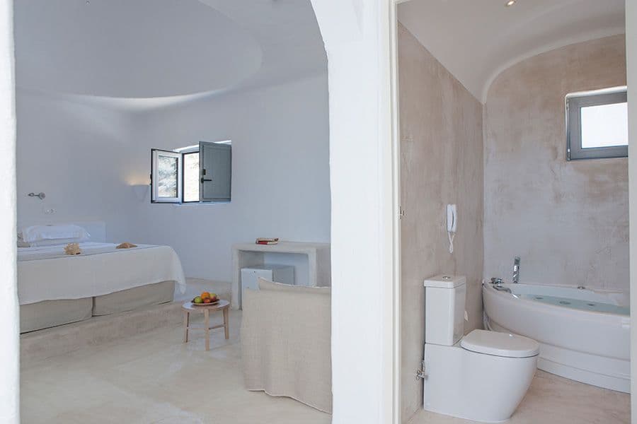 room-types-LINDOSH-PREMTR-0.jpg