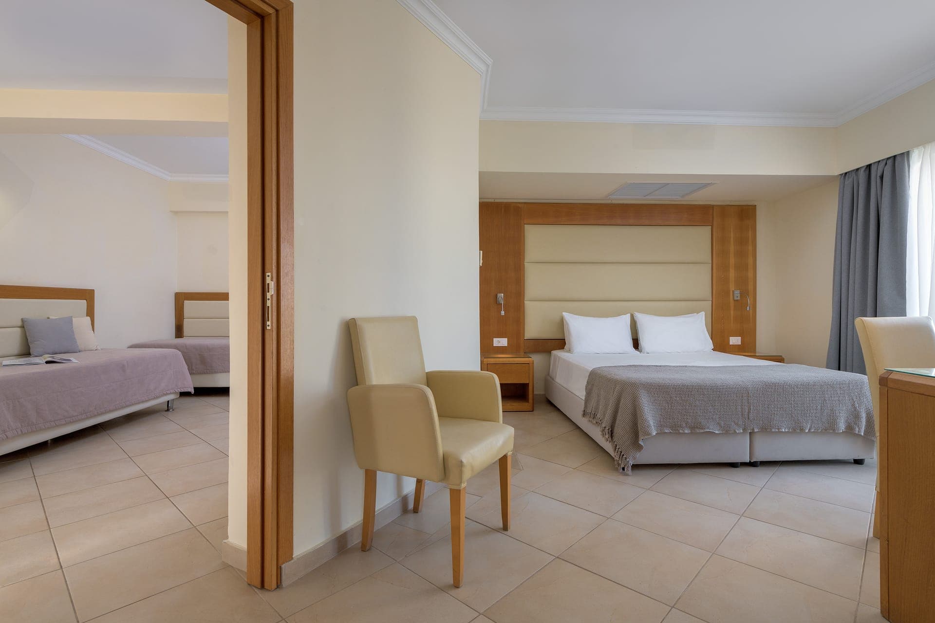 room-types-LINDROYAL-FSUIGV-0.jpg