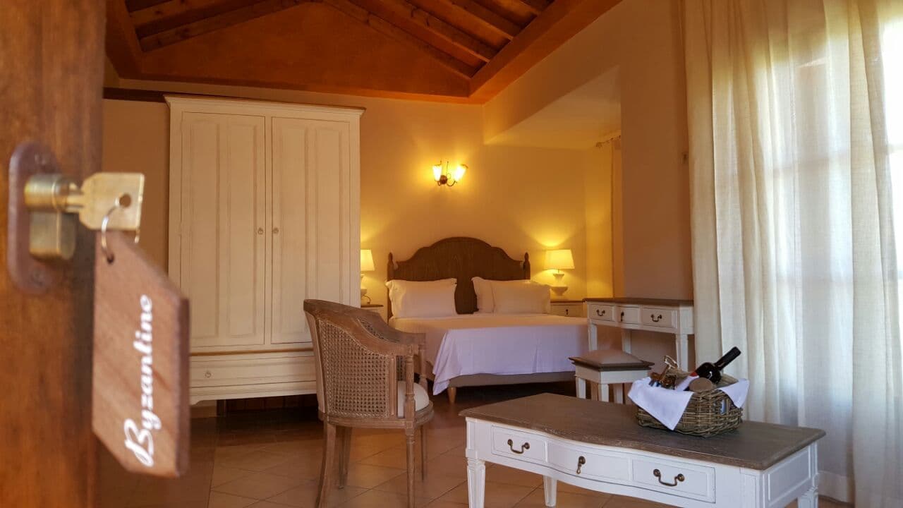 room-types-LIOTRIVIHT-SUPSUI-0.jpg