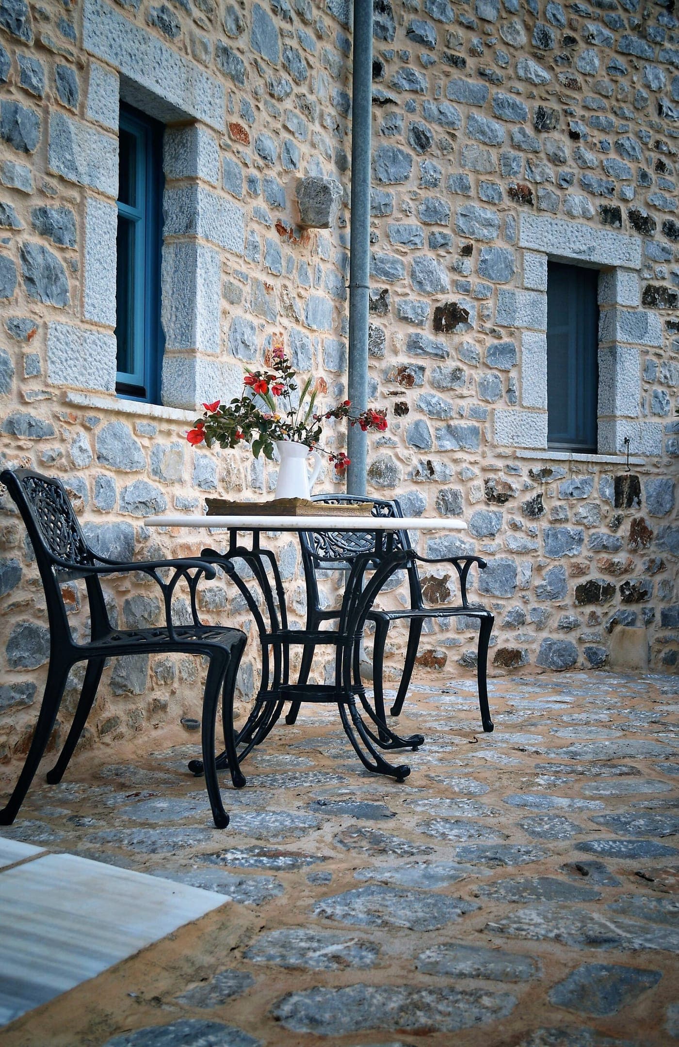 room-types-LITHOSSTON-GUEST-0.jpg