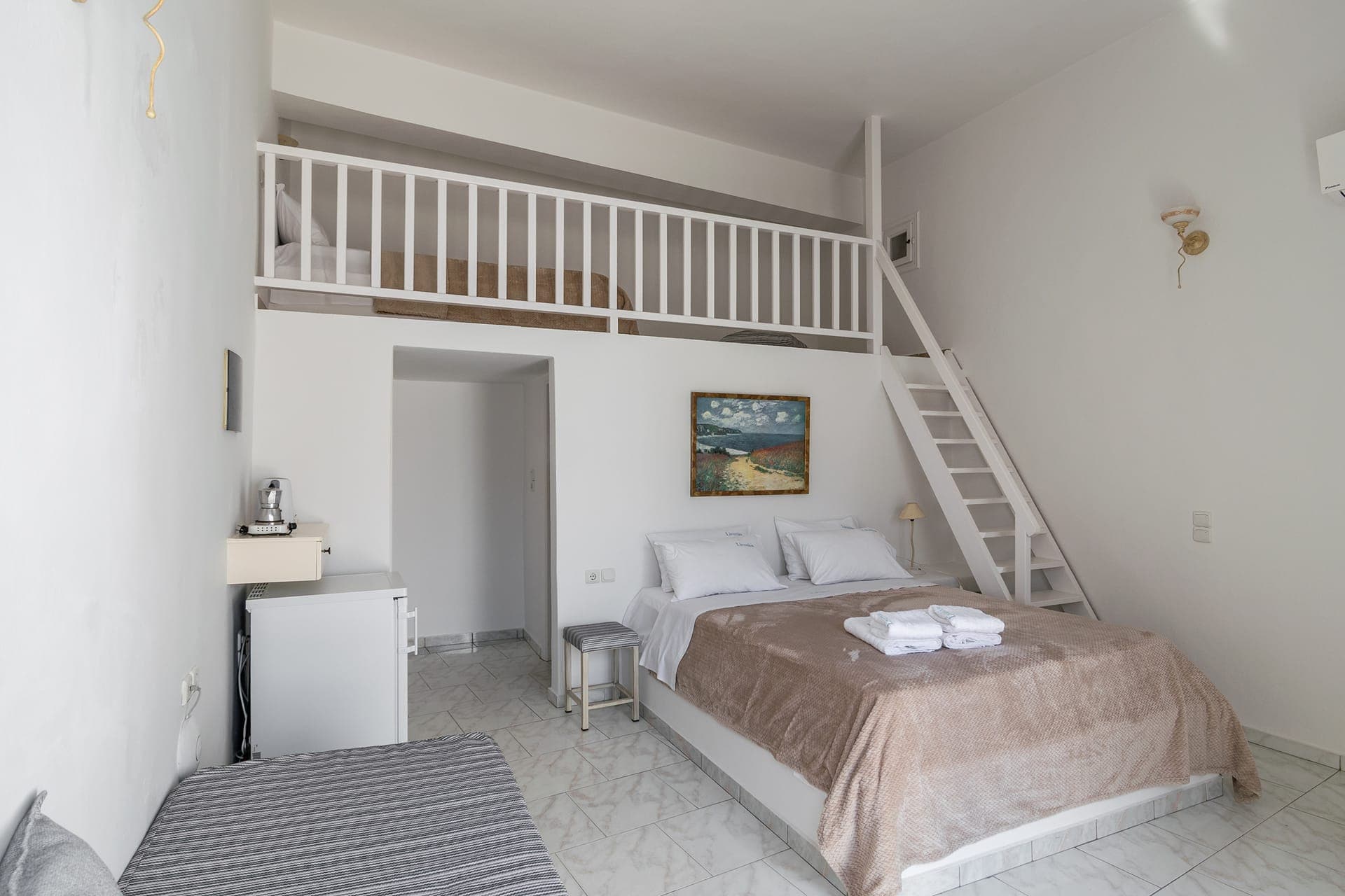 room-types-LIVANIOS-TRDR-0.jpg
