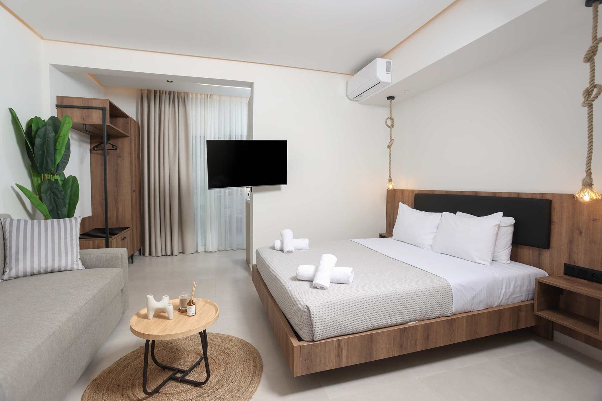 room-types-LIVEINGR-KYKLO1-0.jpg