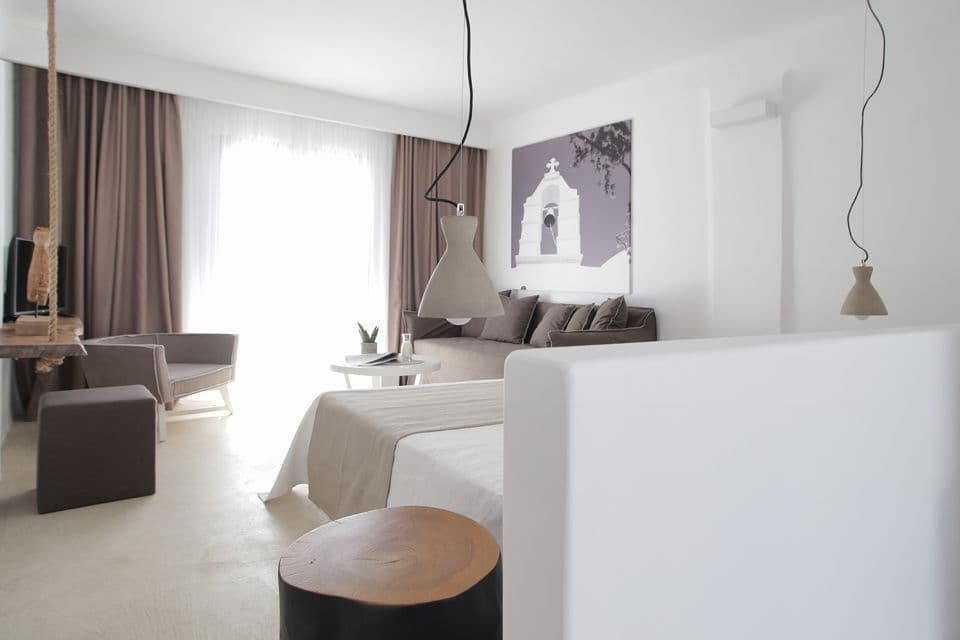 room-types-LIVINMYKON-JUNS-0.jpg