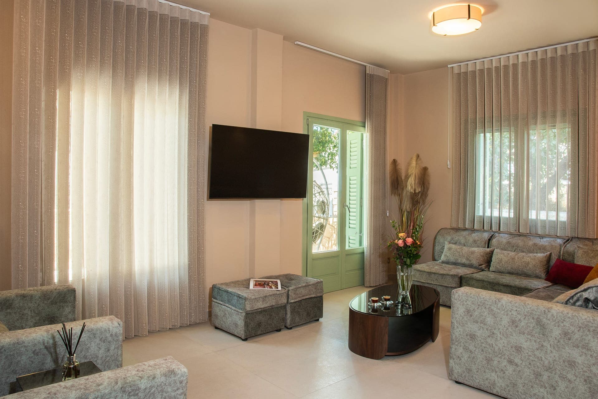 room-types-LMPROPERTY-FLAMIN-0.jpg