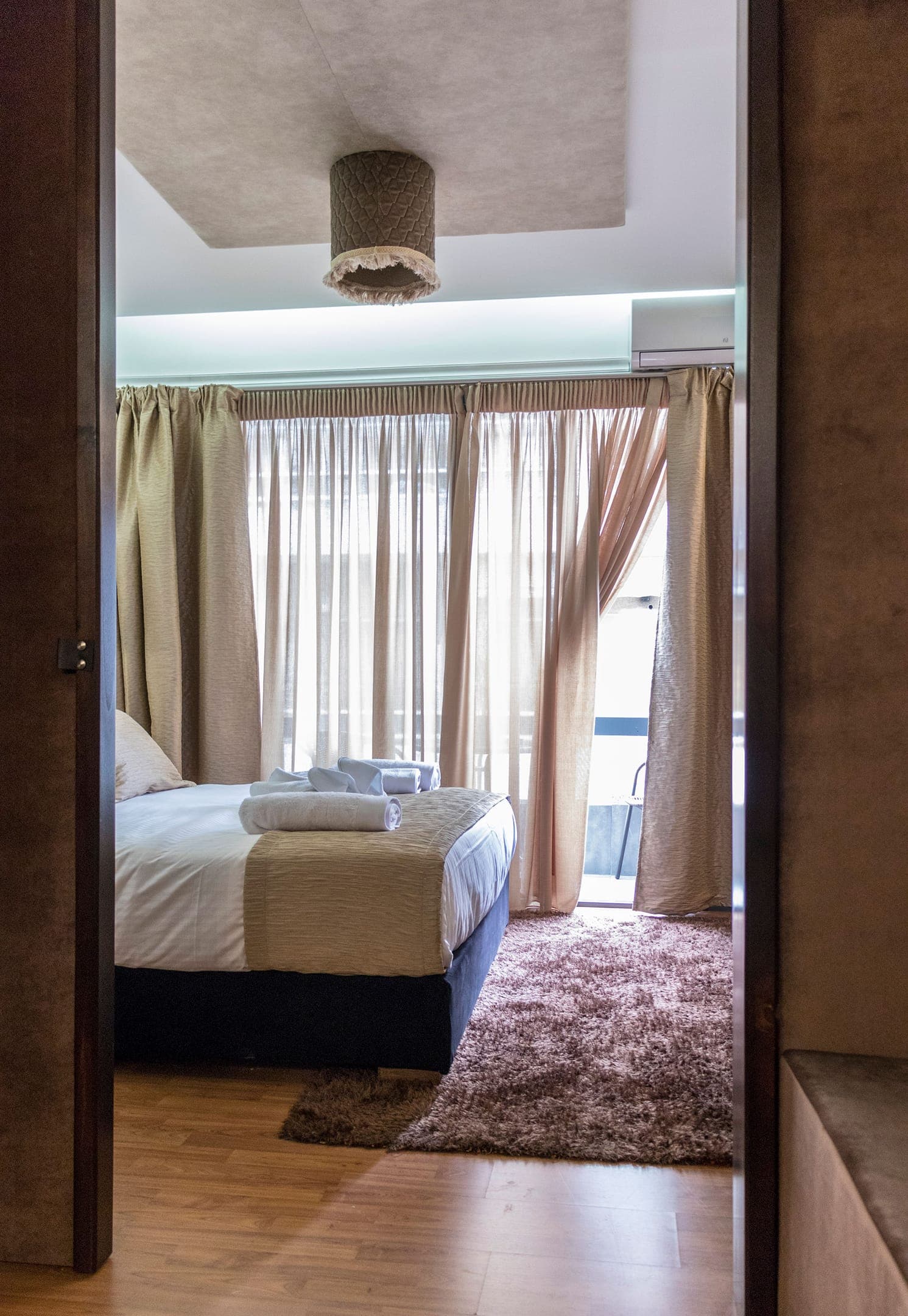 room-types-LUCABETTUS-ELEG-0.jpg