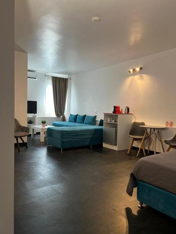 room-types-LUXORSUIT-F4P-0.jpg