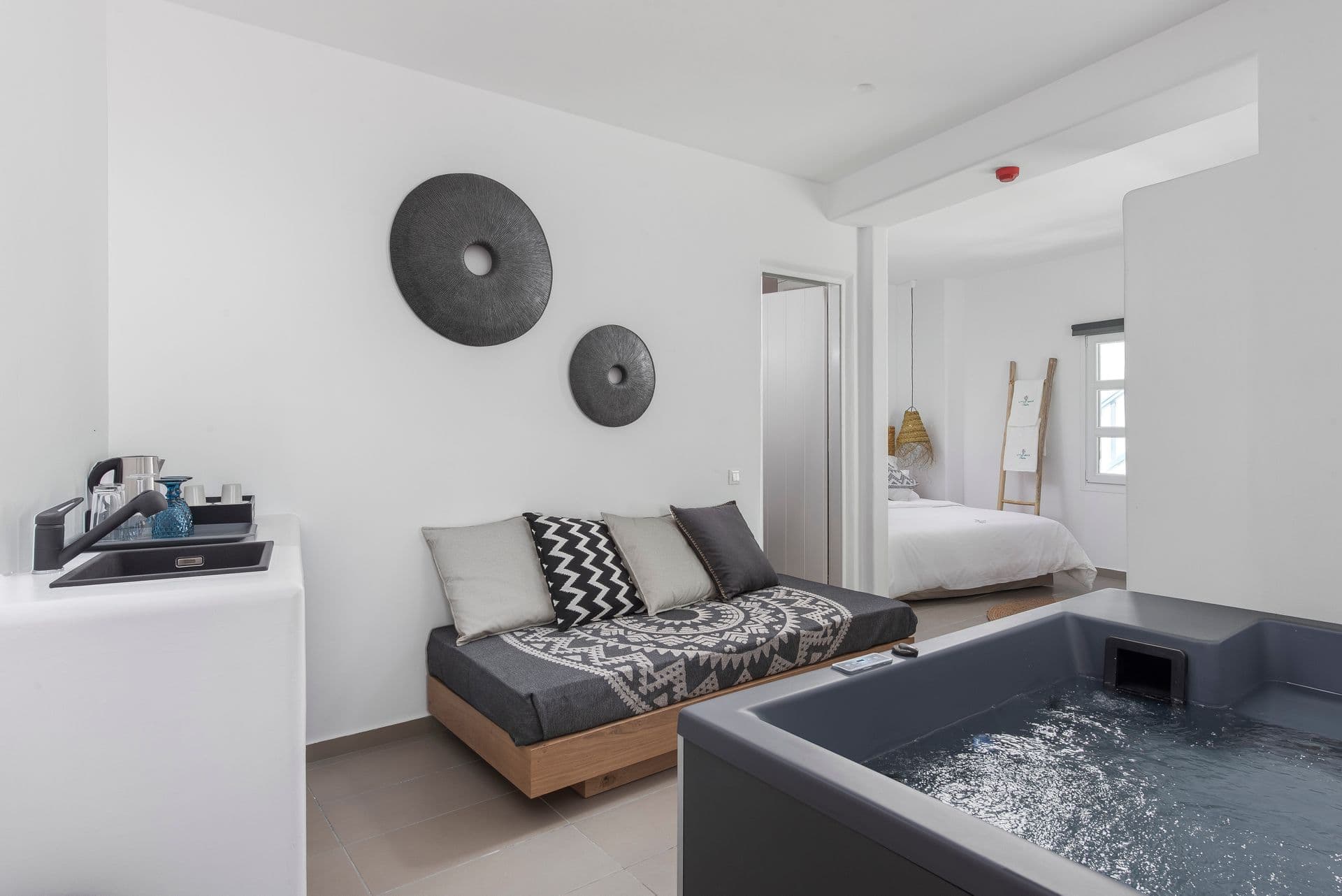 room-types-LVVILLAS-DELUXE-0.jpg