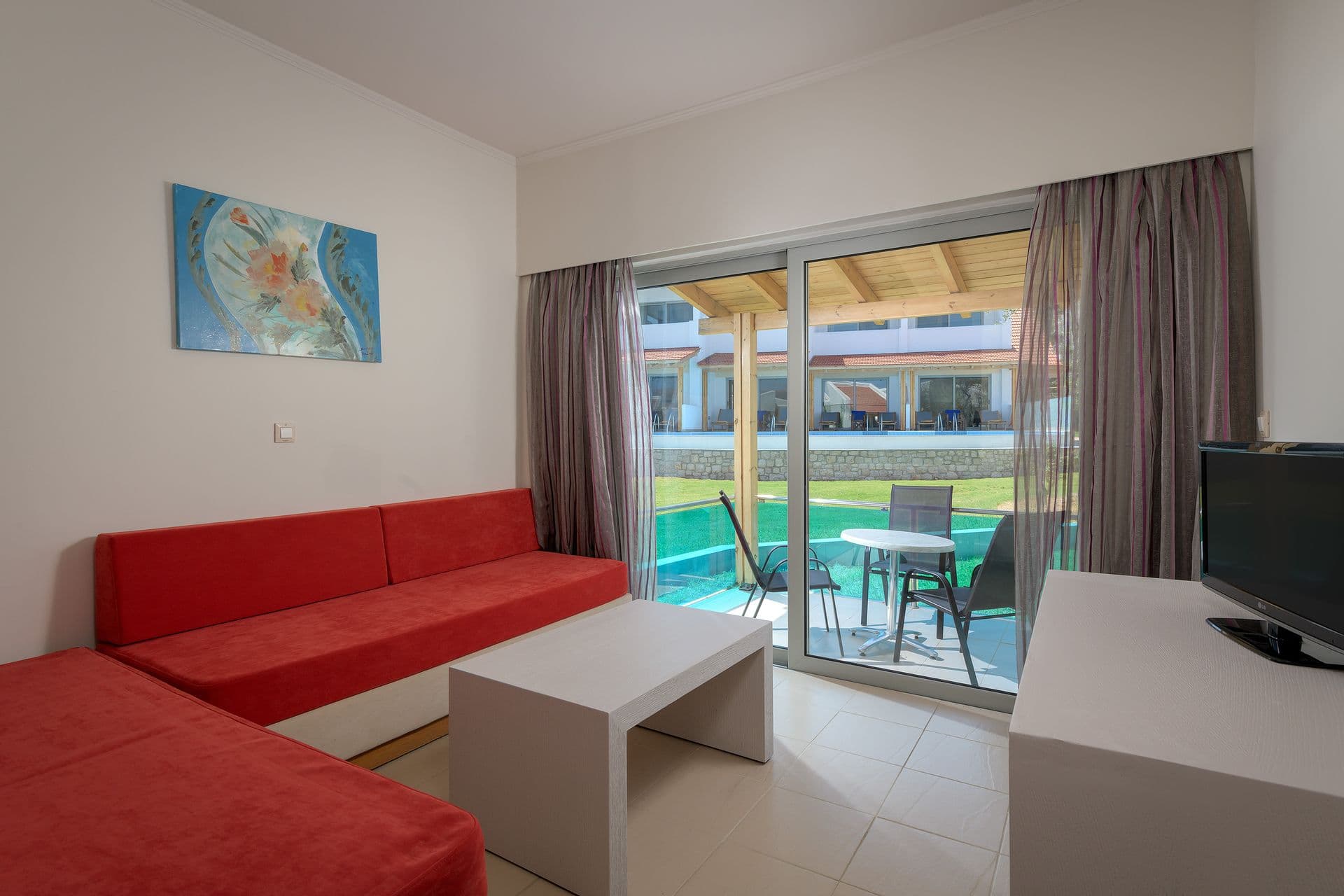 room-types-LYDIAM-SUI-0.jpg