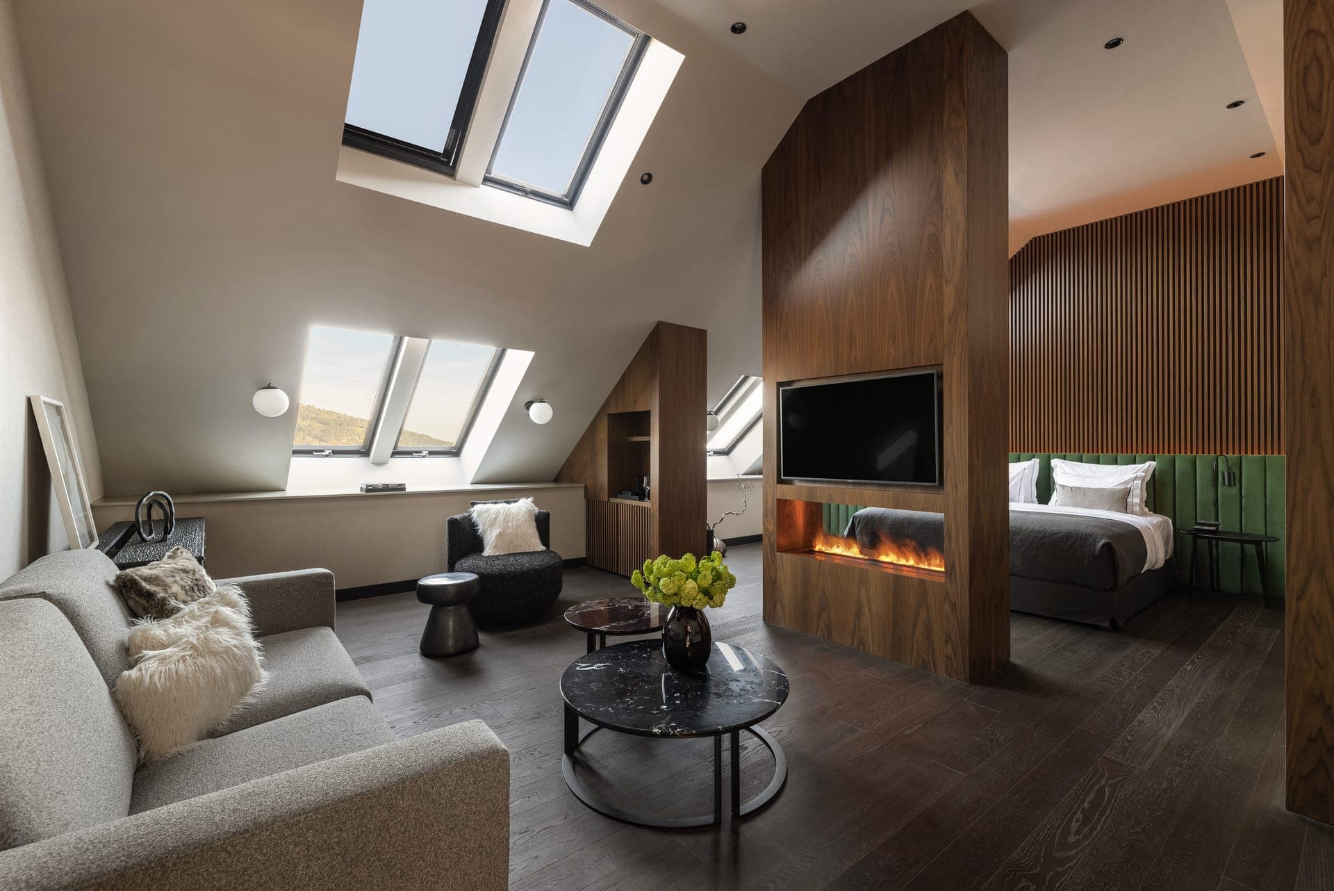 room-types-LYNX-GRAND-0.jpg